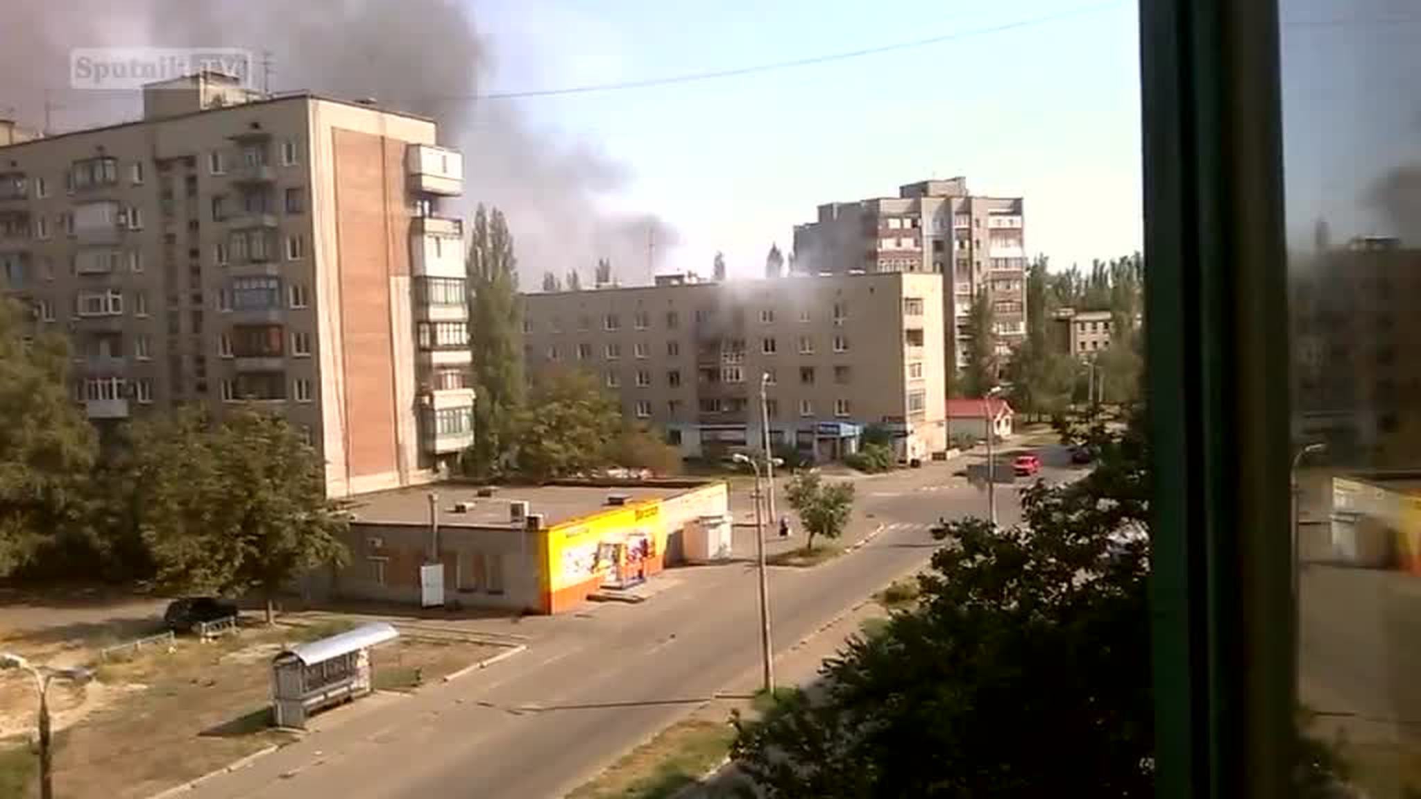 Украинская армия без передышки стреляет по Донецку