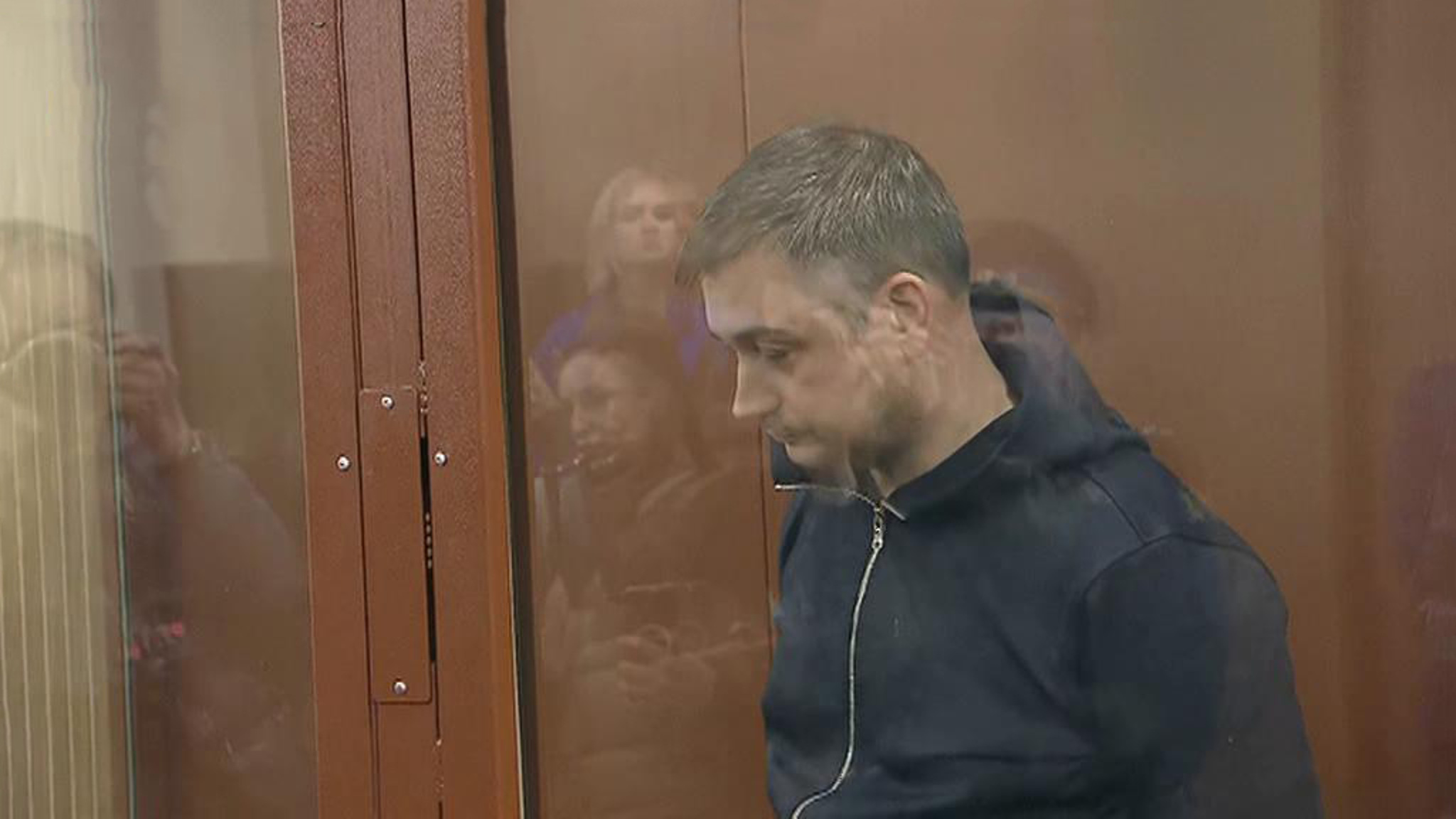 Аресты по делу о даче крупной взятки букмекером продолжаются