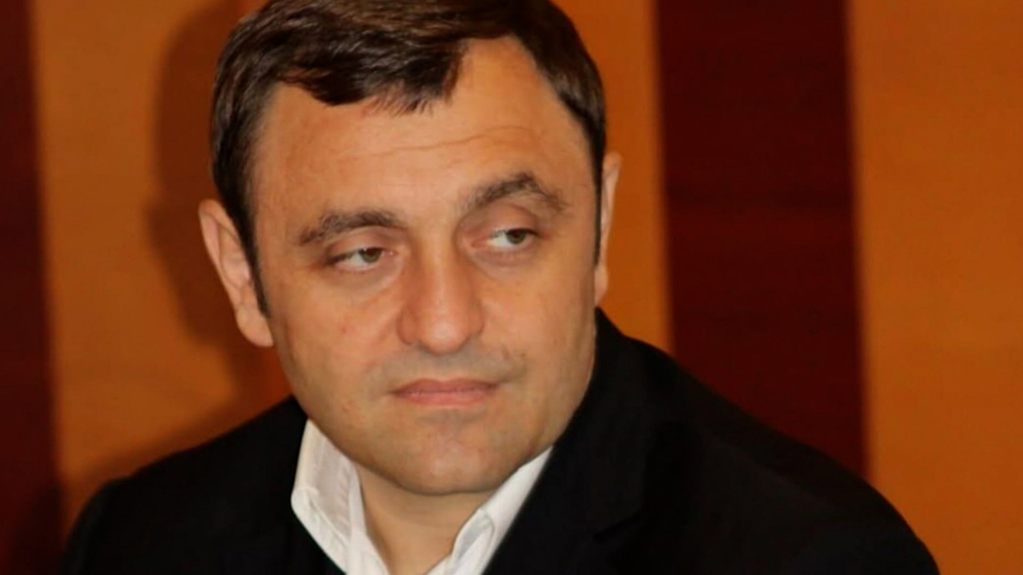 Следователи отрабатывают сразу несколько версий убийства Армена Саркисяна