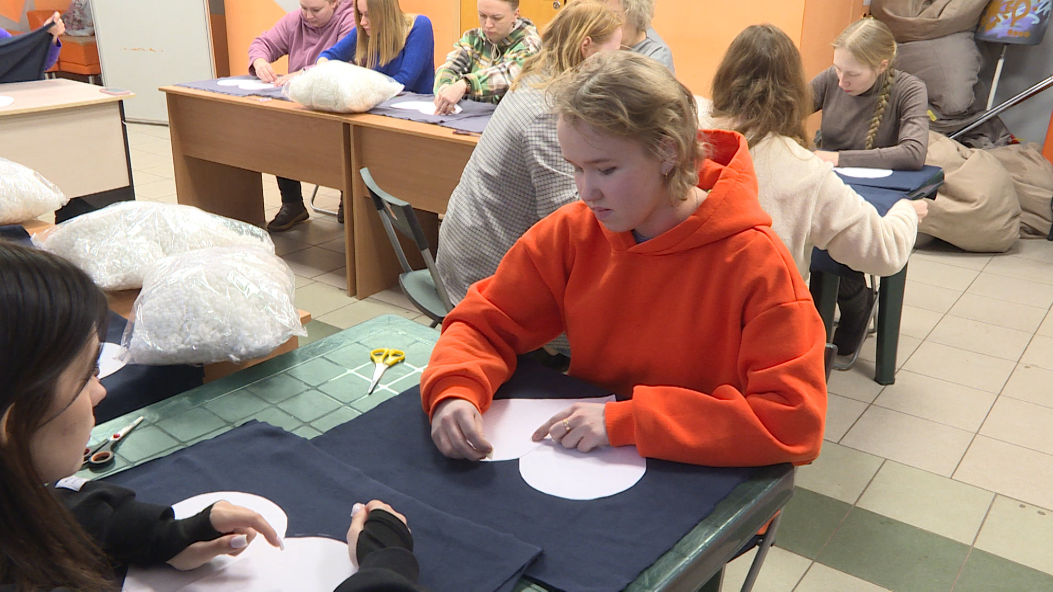 Псковские волонтеры передадут в онкодиспансер подушки для женщин, которые перенесли мастэктомию