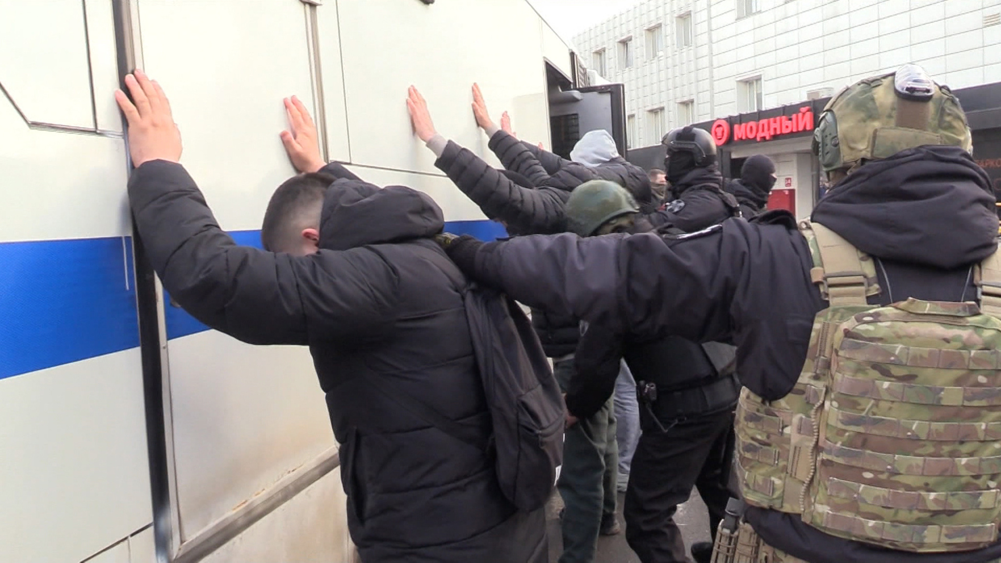 Улизнуть с Савеловского рынка не получилось даже у самых хитрых иностранцев