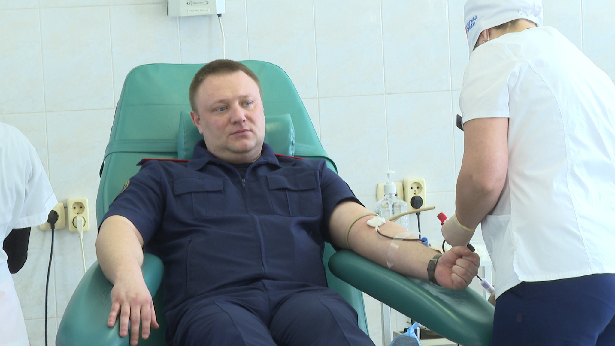 Волгоградские следователи стали участниками донорской акции "Мы с тобой одной крови"