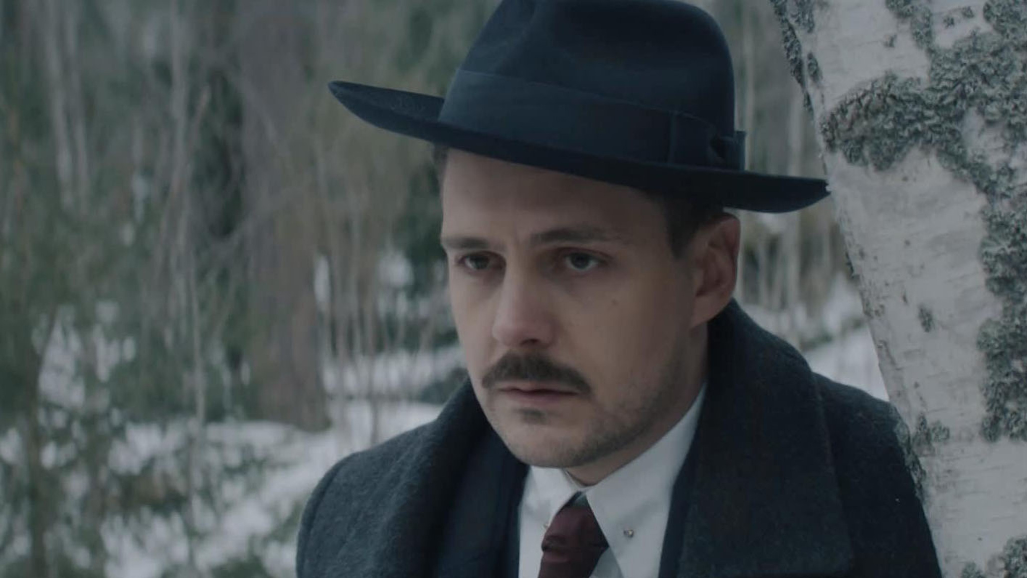 В кинотеатре "Октябрь" прошла премьера фильма "Красный шелк"
