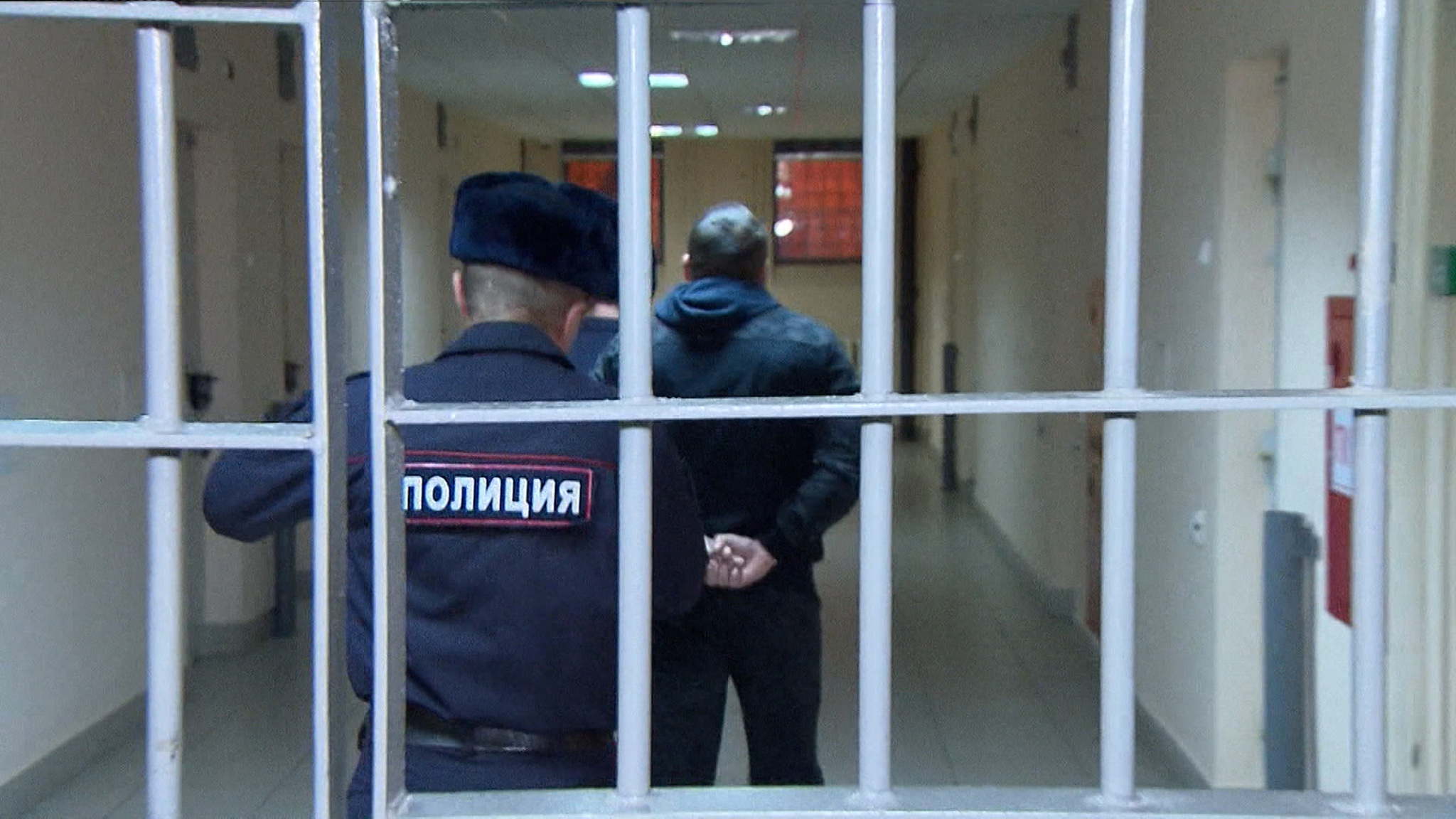 Людей в тюрьмах и СИЗО стало меньше