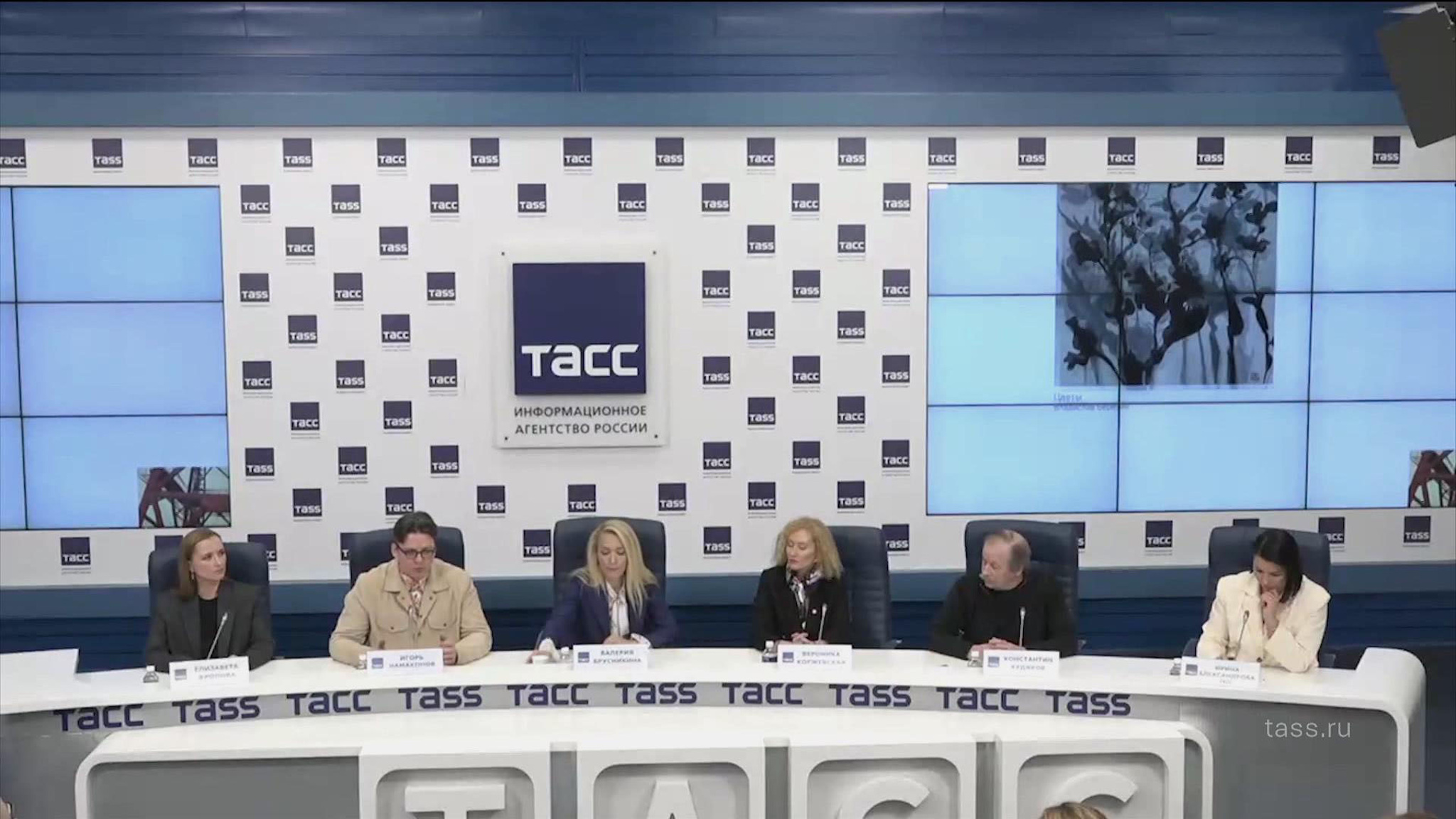 Цифровую платформу для современных художников представили в Москве
