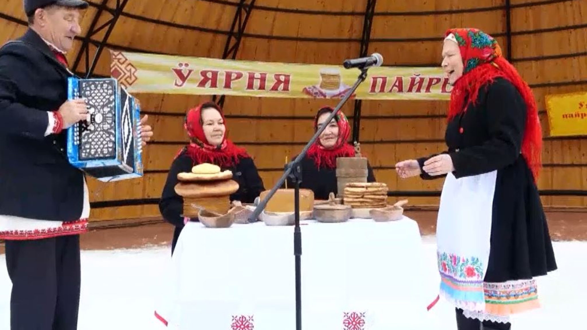Марийская Масленица в Йошкар-Оле показала яркие народные традиции и многообразие блинов