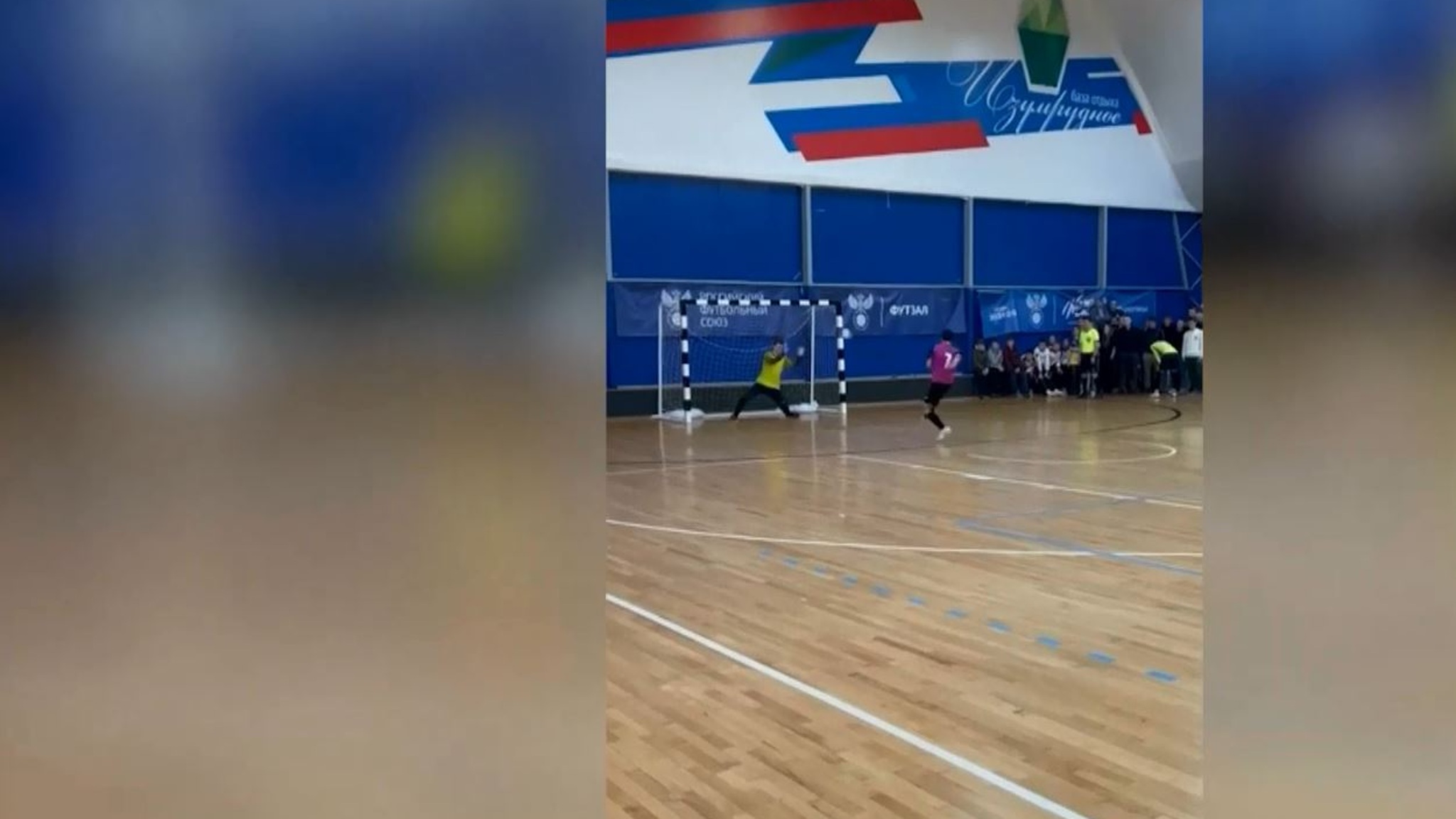 Юные футболисты из Волжска победили в межрегиональном этапе соревнований "Кожаный мяч"