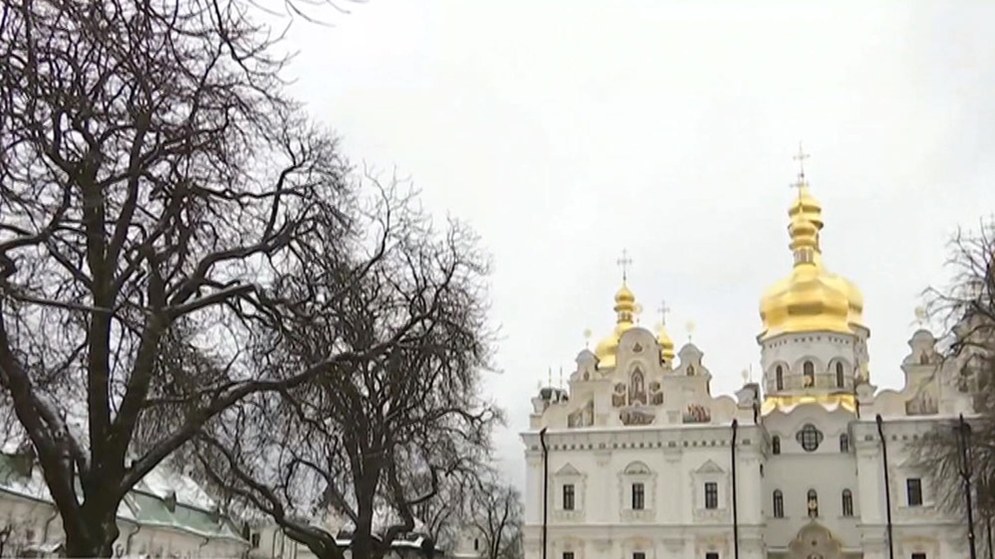 Украинские власти назначили проверку мощей в Киево-Печерской лавре