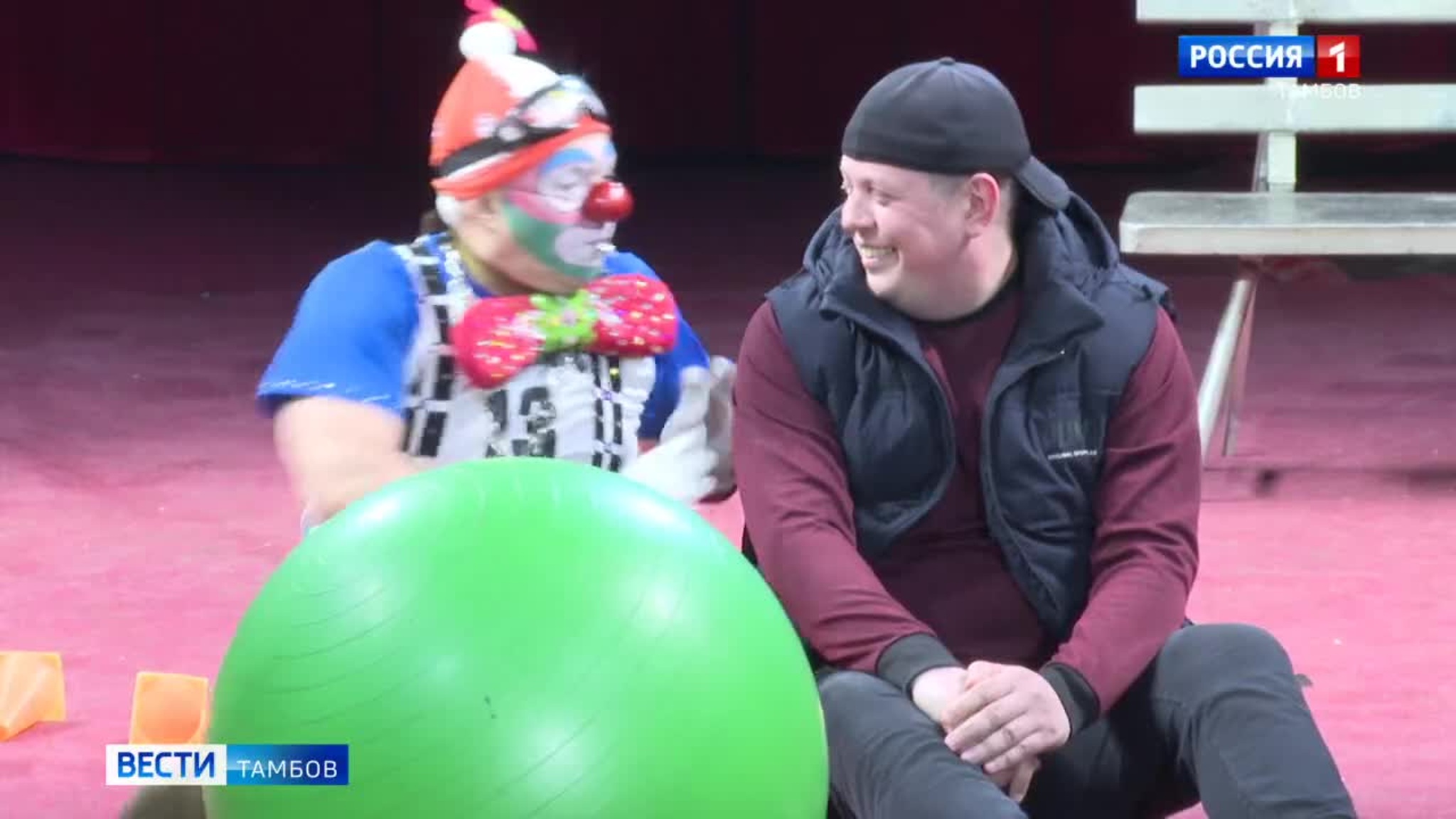 «Золото Африки»: цирковые артисты покоряют сердца тамбовчан