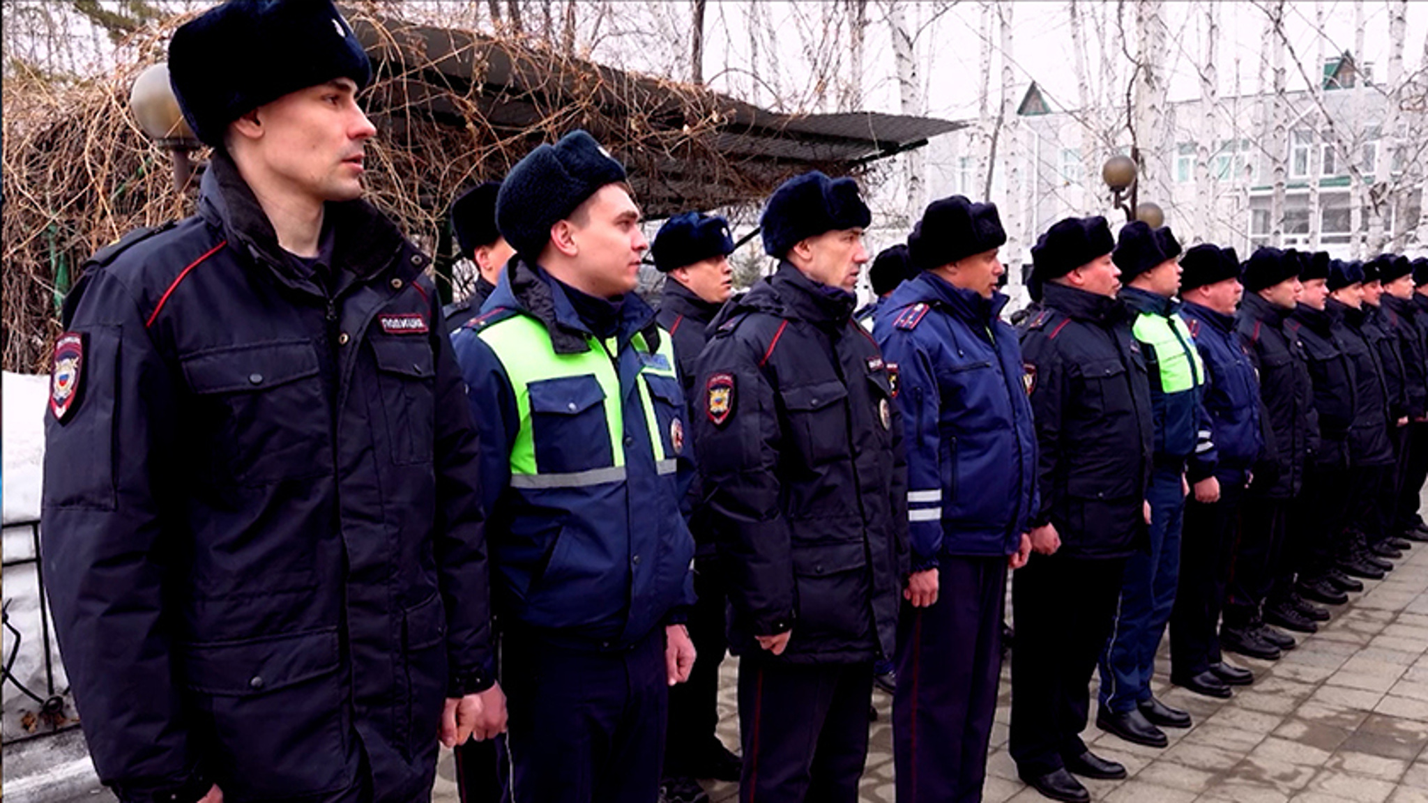 Сводный отряд амурской полиции проводили в служебную командировку на Северный Кавказ