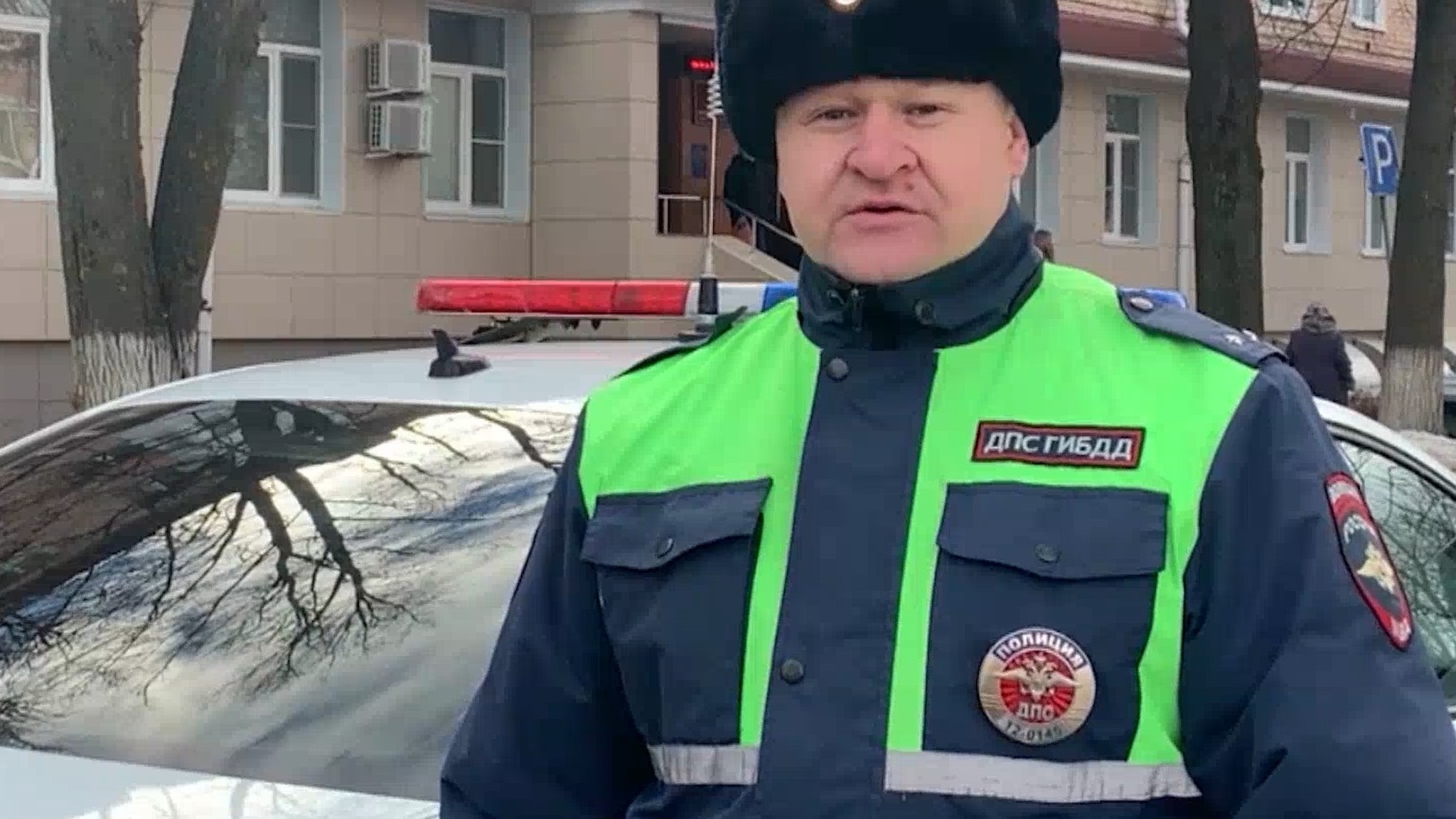 В Марий Эл инспектор ДПС помог доставить в больницу девочку, которой требовалась экстренная помощь