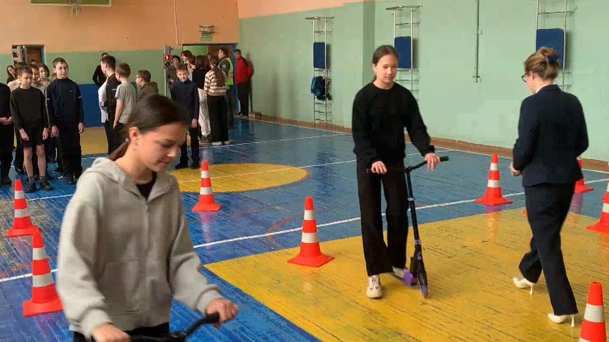 Госавтоинспекция отработала со школьниками Новоторъяльского района правила дорожной безопасности