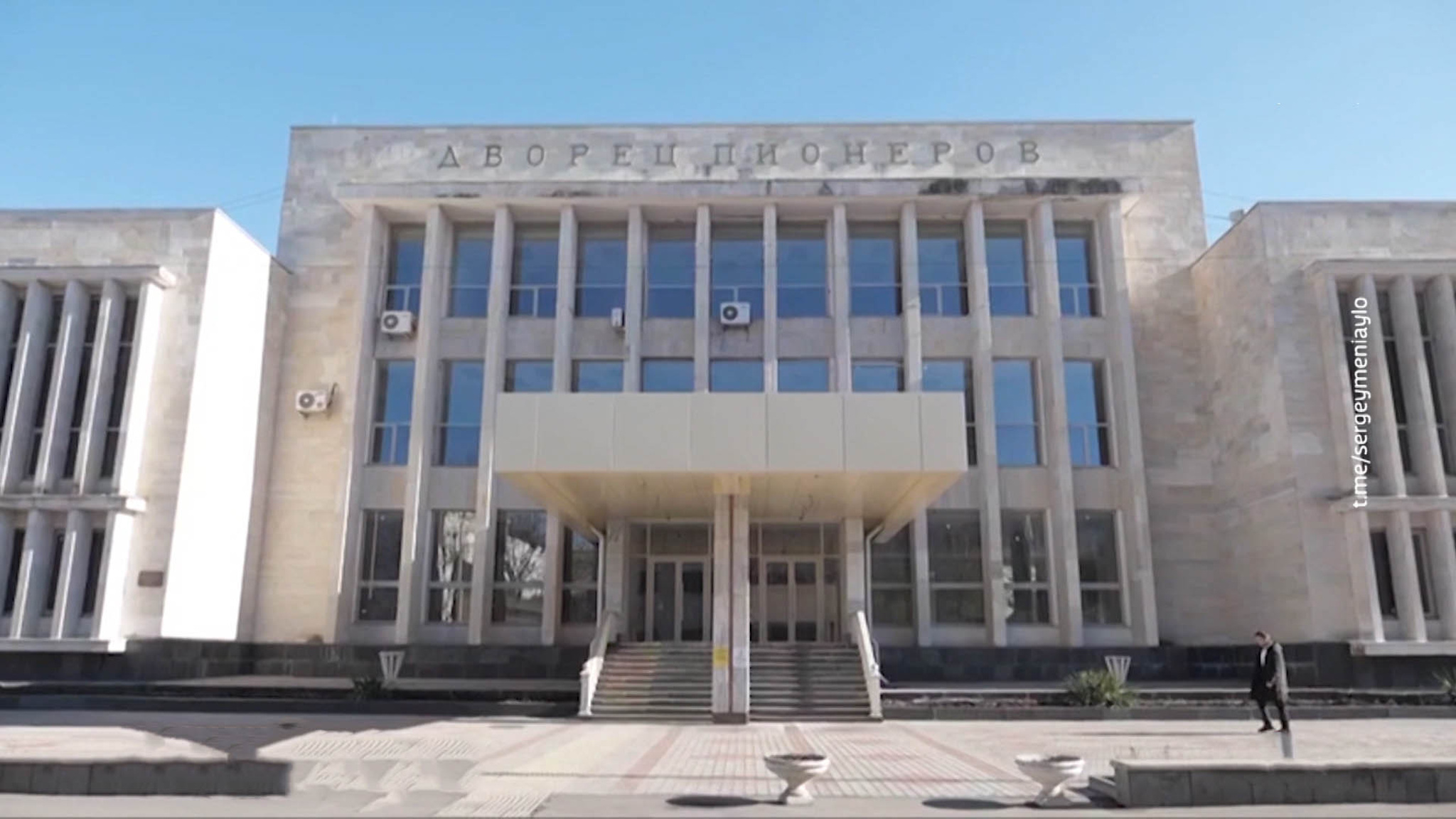 Кæронмæ æрхæццæ  сывæллæтты сфæлдыстады республикон Галуаны рацарæзт
