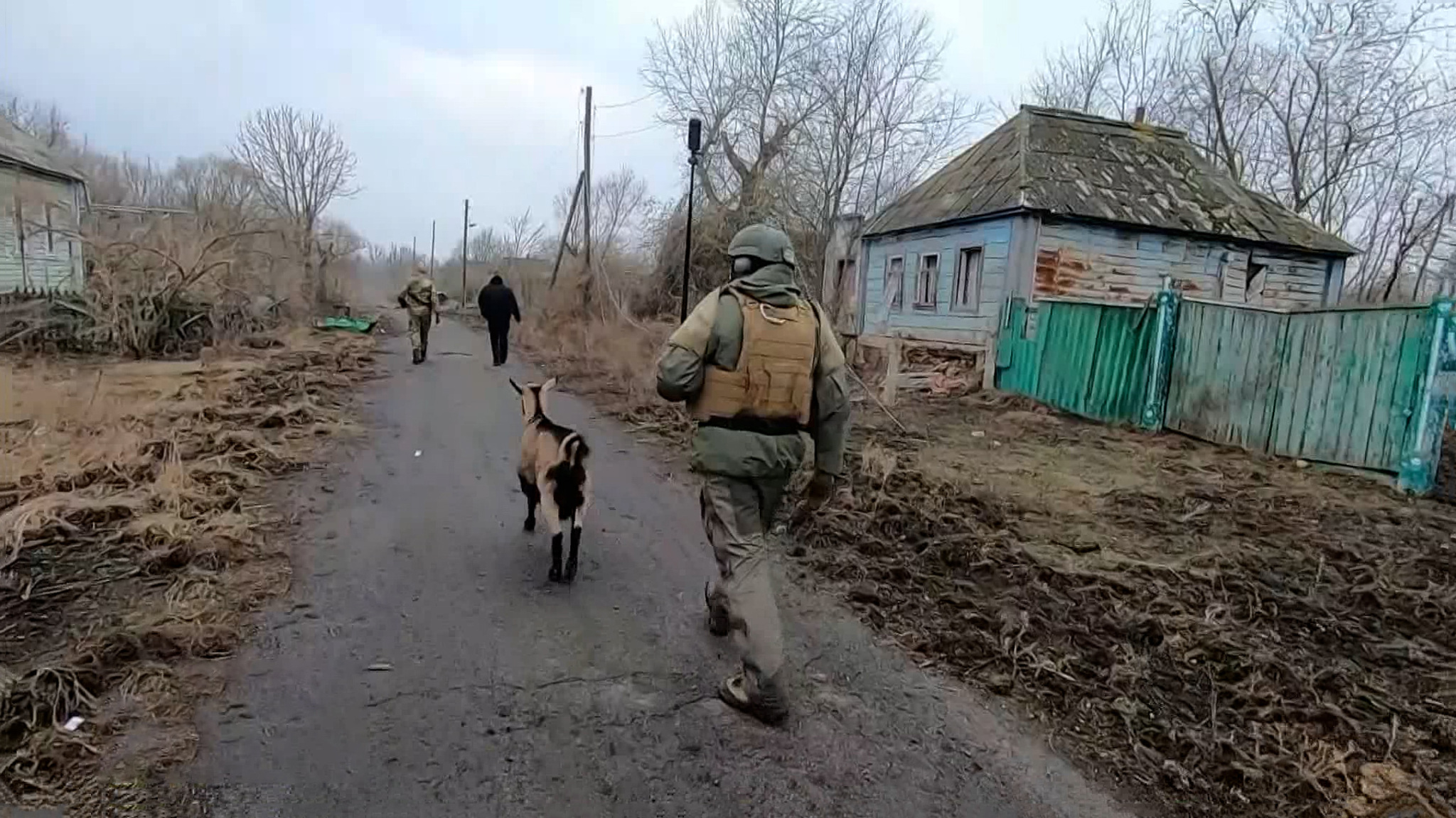 В курском приграничье враг бежит, бросая раненых и технику