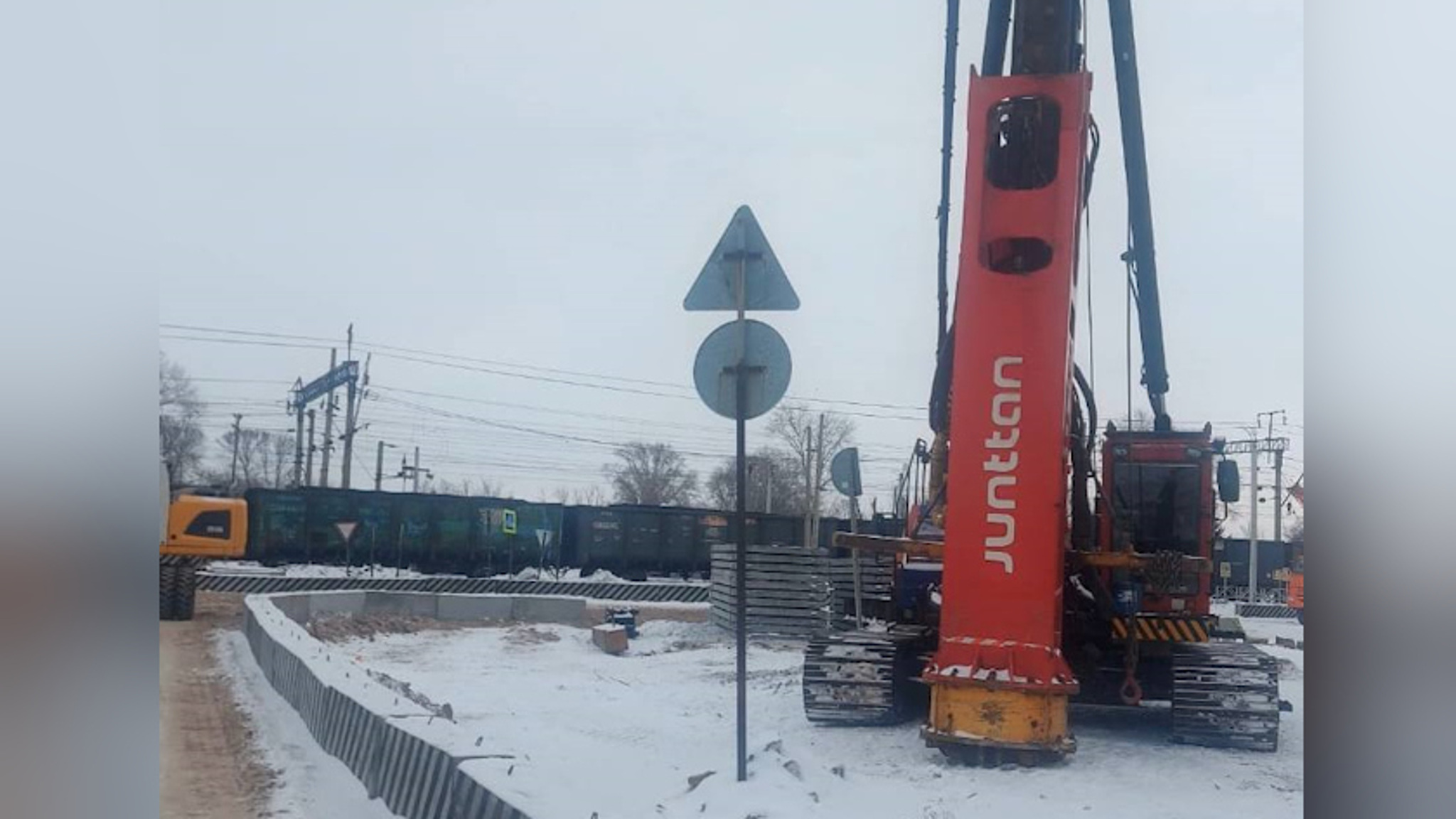Авто в Белогорске начнут ездить по временной схеме из-за строительства путепровода