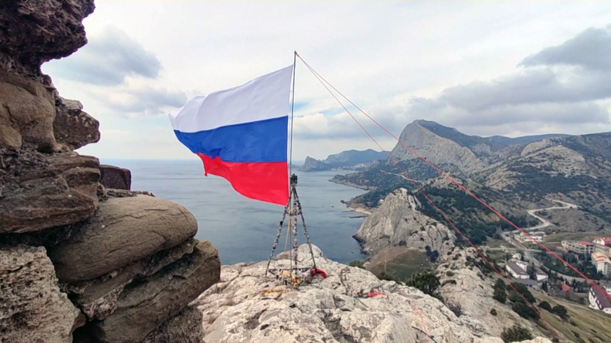 Крым и Севастополь отметили самый важный день в году