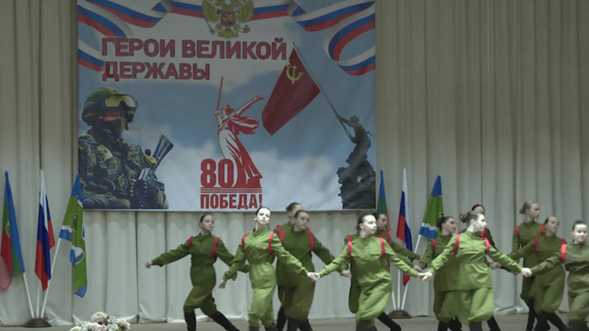 В станице Зеленчукской состоялся отчетный концерт исполнителей и творческих коллективов