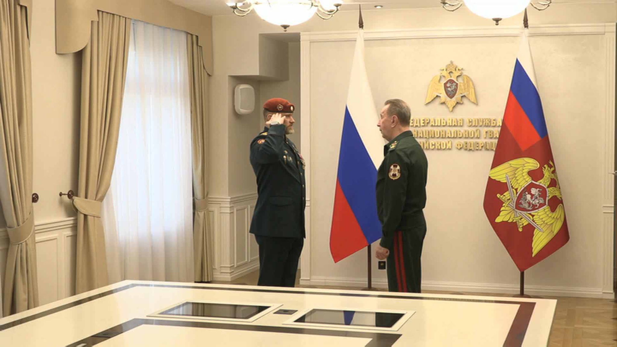 Золотов поздравил сотрудников Росгвардии с присвоением званий высших офицеров