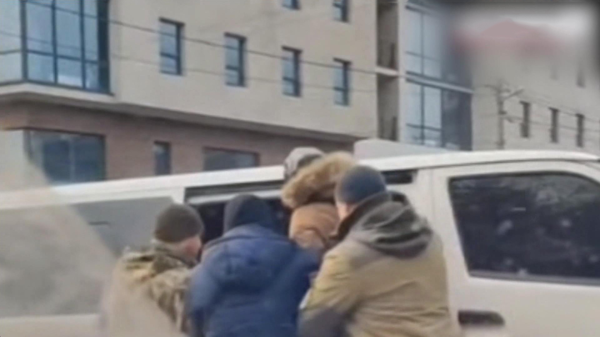 Бусификация заставляет прозревать украинцев и либеральную прессу