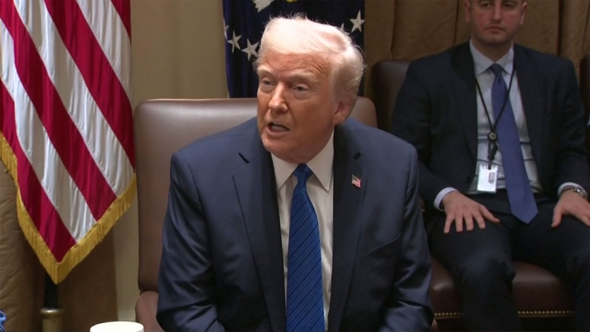 Эксперт: Трамп намерен делегитимизировать Зеленского