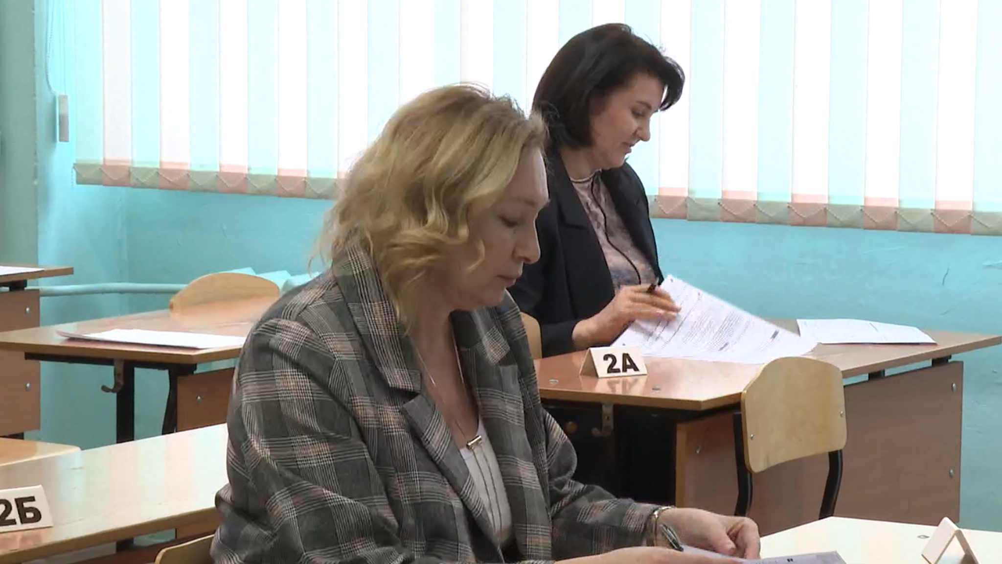 Во Владивостоке родители учащихся сдали Единый госэкзамен по математике