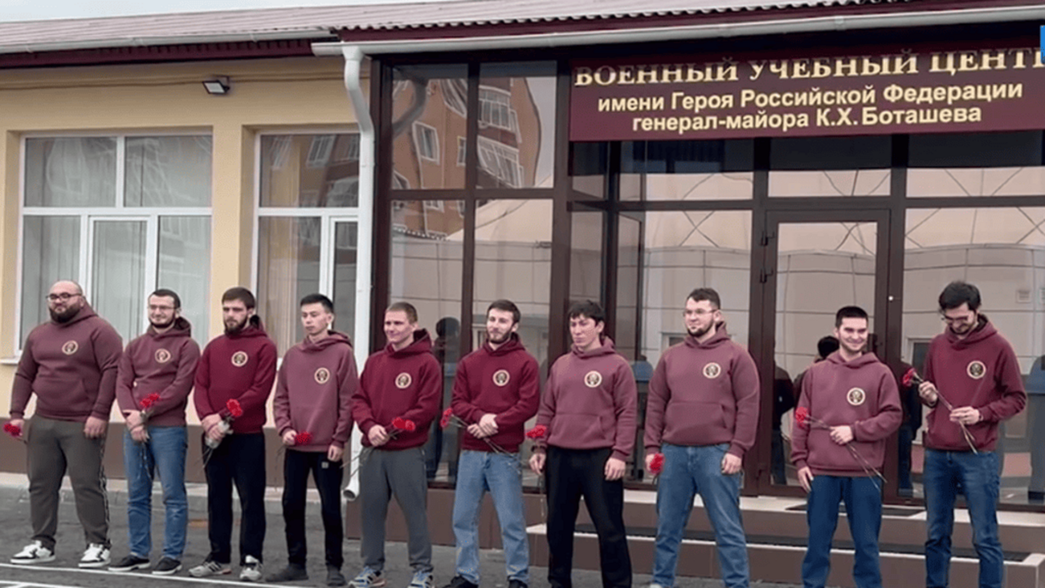 Группа студентов-медиков из СКГА отправилась в военный госпиталь города Ростова-на-Дону