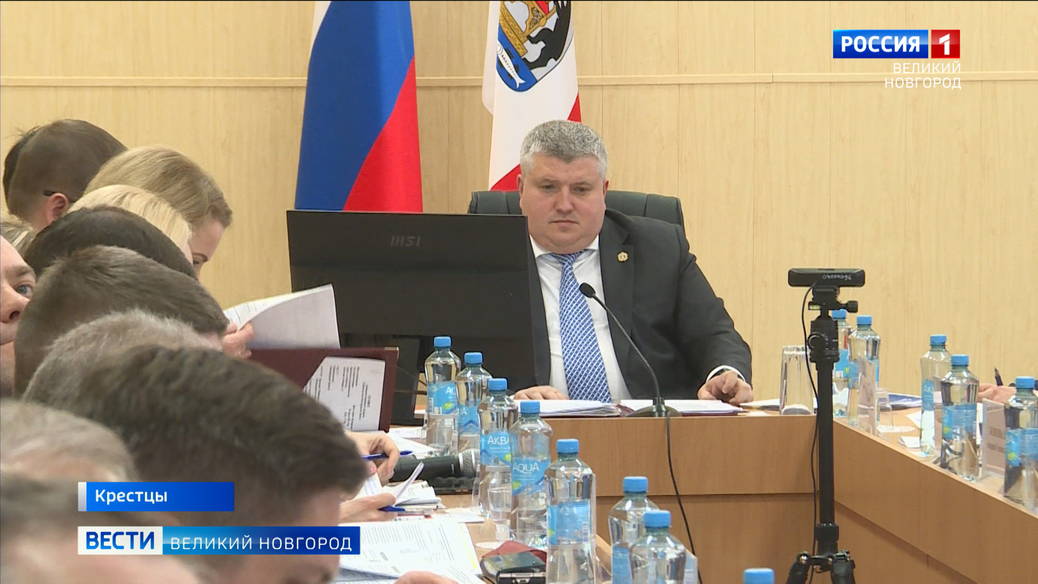 В поселке Крестцы прошло выездное заседание Новгородского правительства