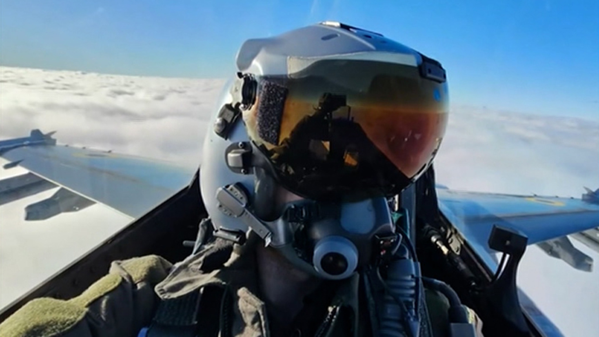 Украинцам рассказывают сказки о непобедимых F-16