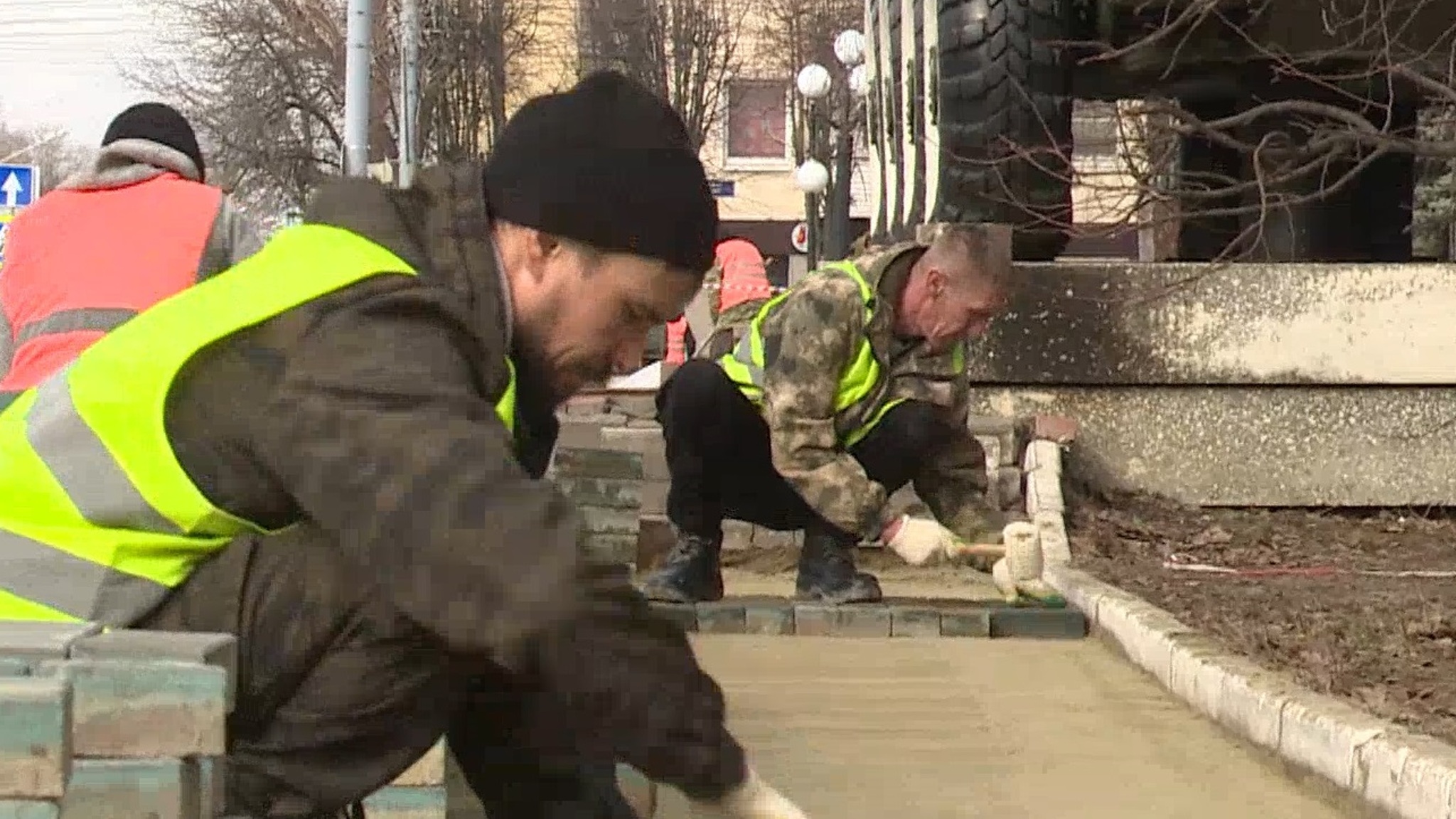 В Центральном парке культуры и отдыха Йошкар-Олы закипели работы по благоустройству