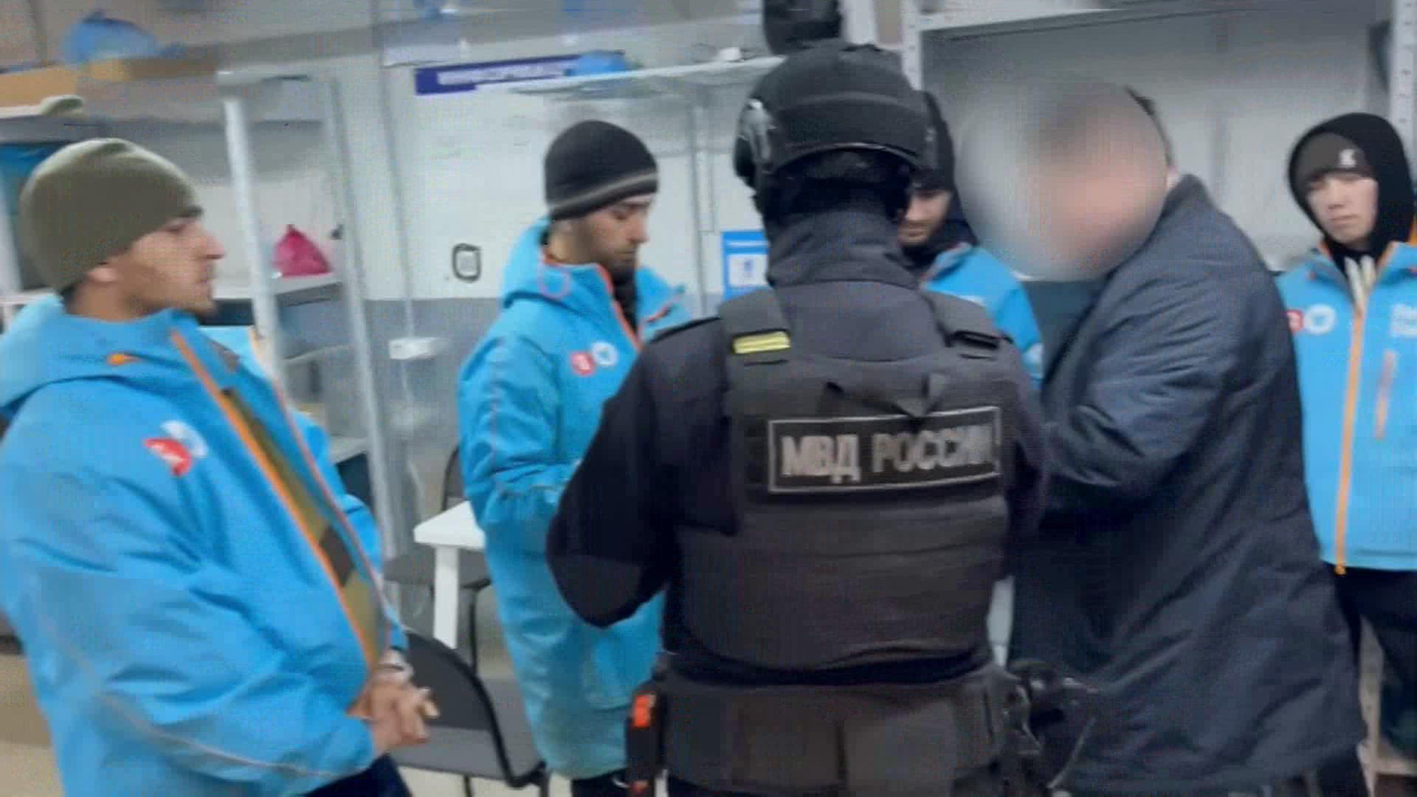 В Северной столице прошел рейд против нарушителей миграционного режима
