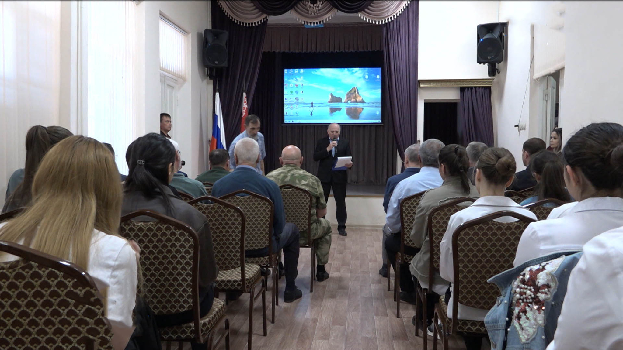 В республиканском Доме дружбы народов прошла акция ко Дню единения народов России и Беларуси