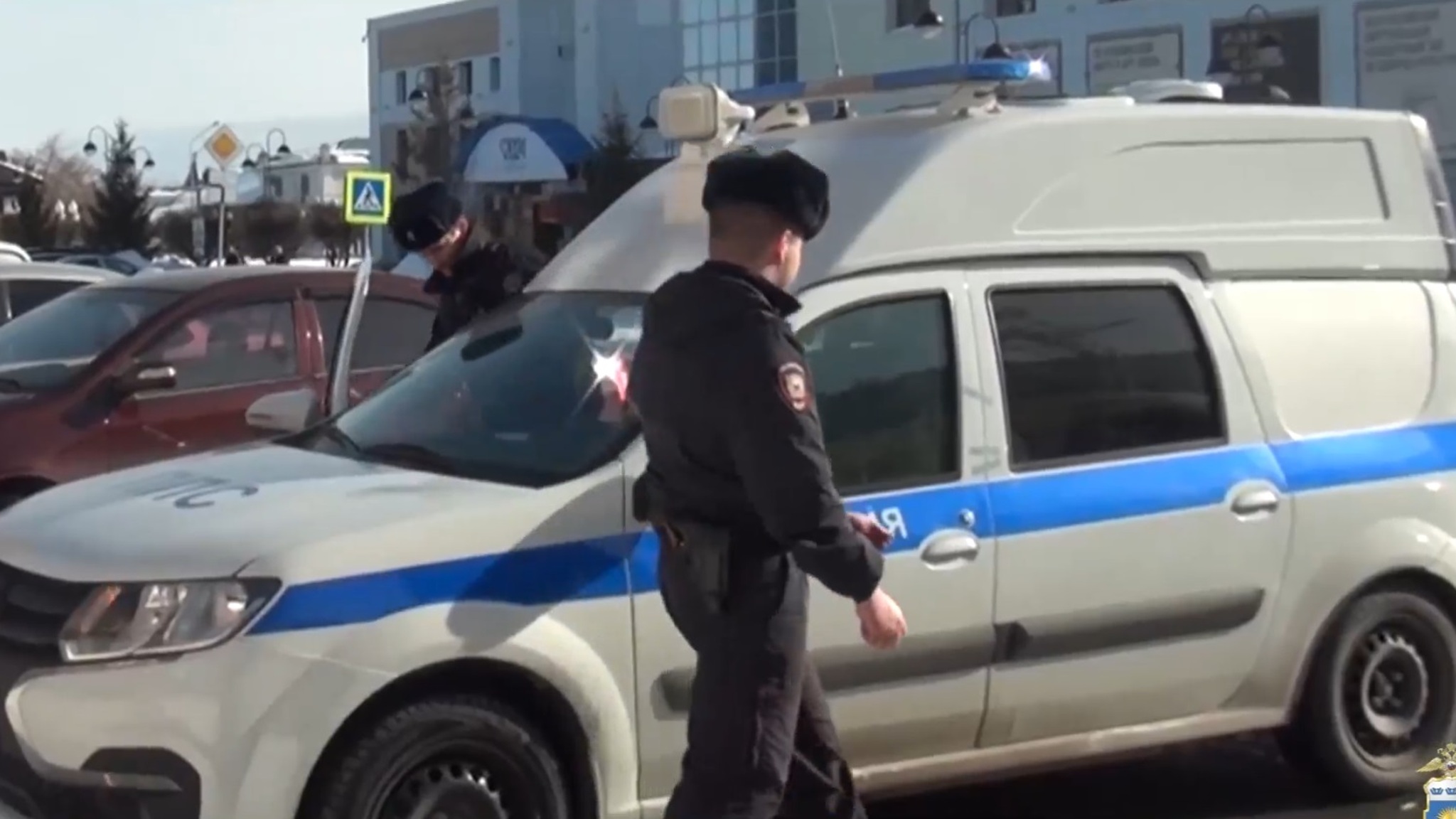 Музыкальную колонку похитили из магазина в Ялуторовске
