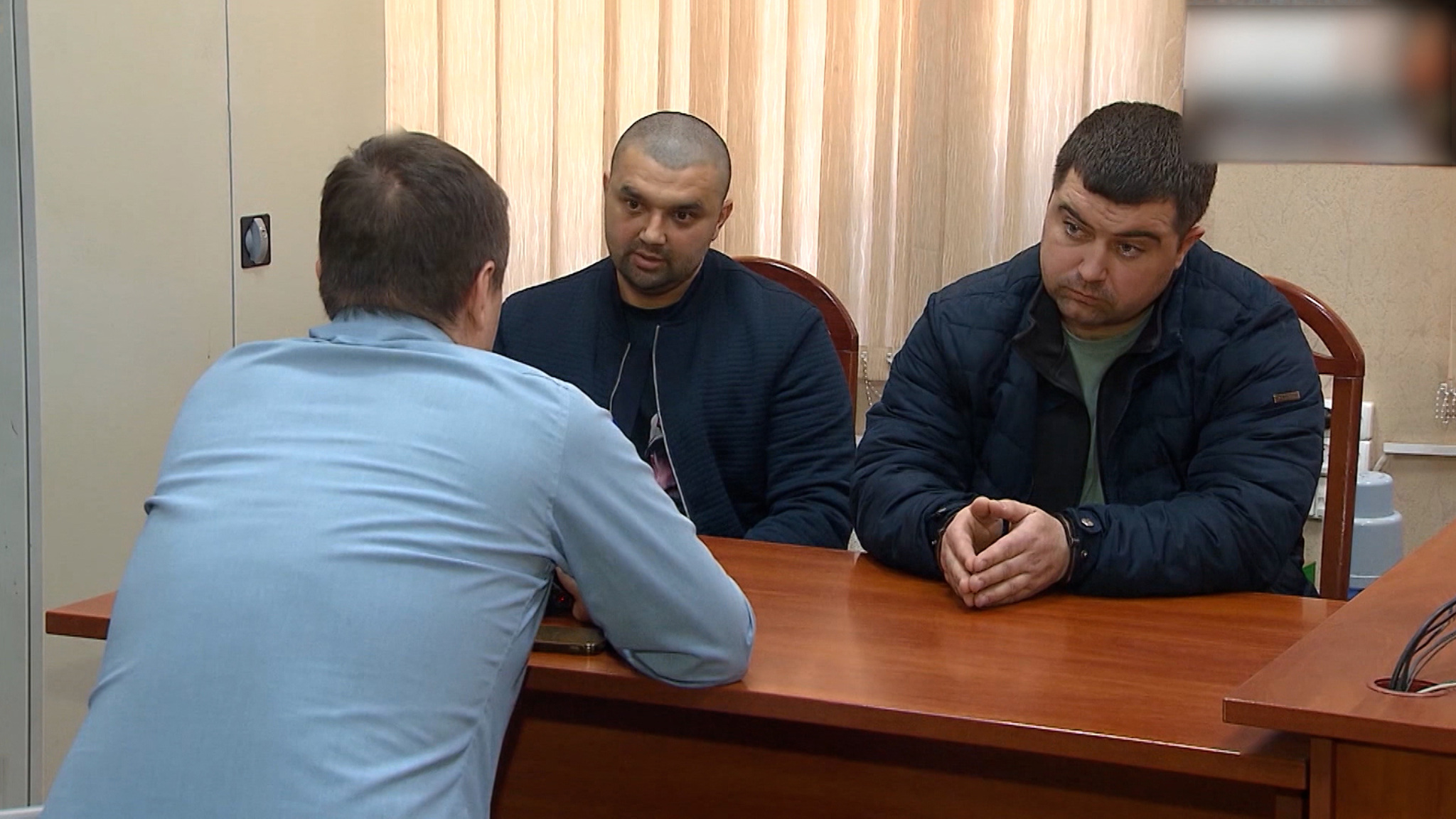 Янтарная комната найдена в ресторане депутата-драчуна