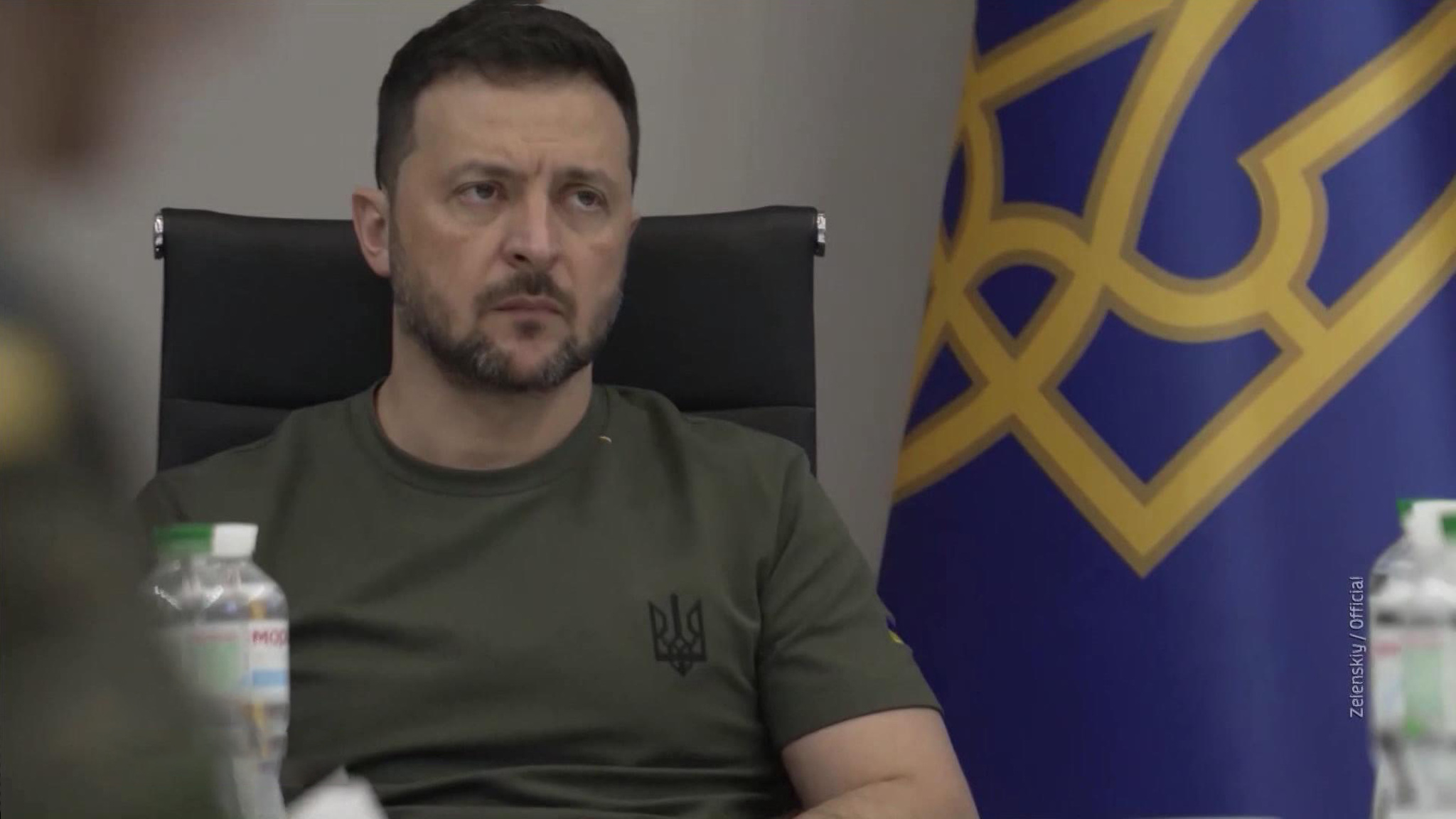 Украину к миру приходится принуждать силой