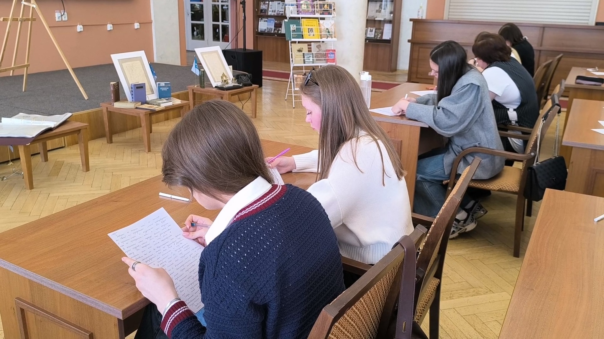 В Челябинске написали "Нотариальный диктант" по духовному завещанию Гоголя