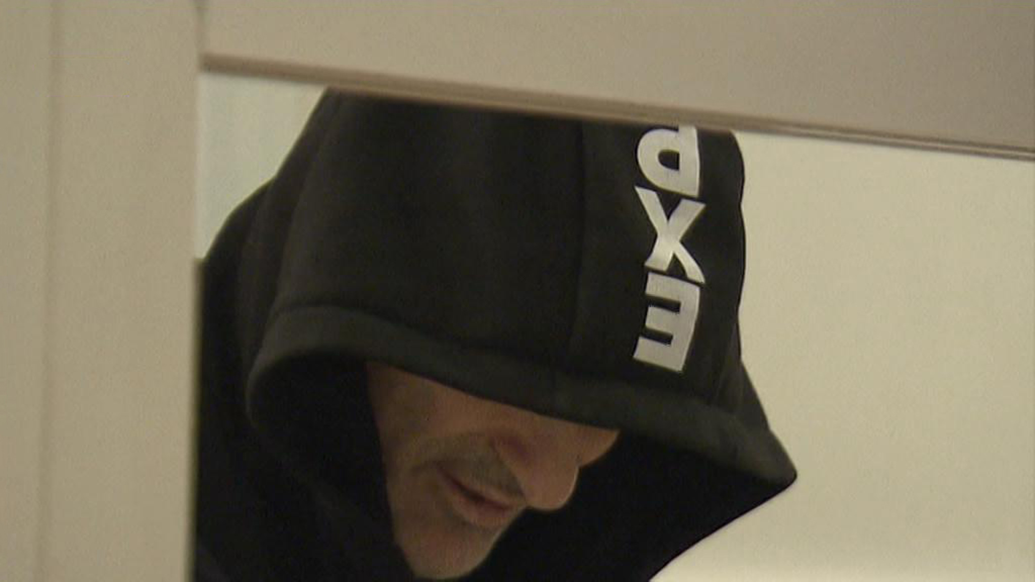 Бывший охранник Исмаилова признан невиновным в покушении на Авраама Руссо