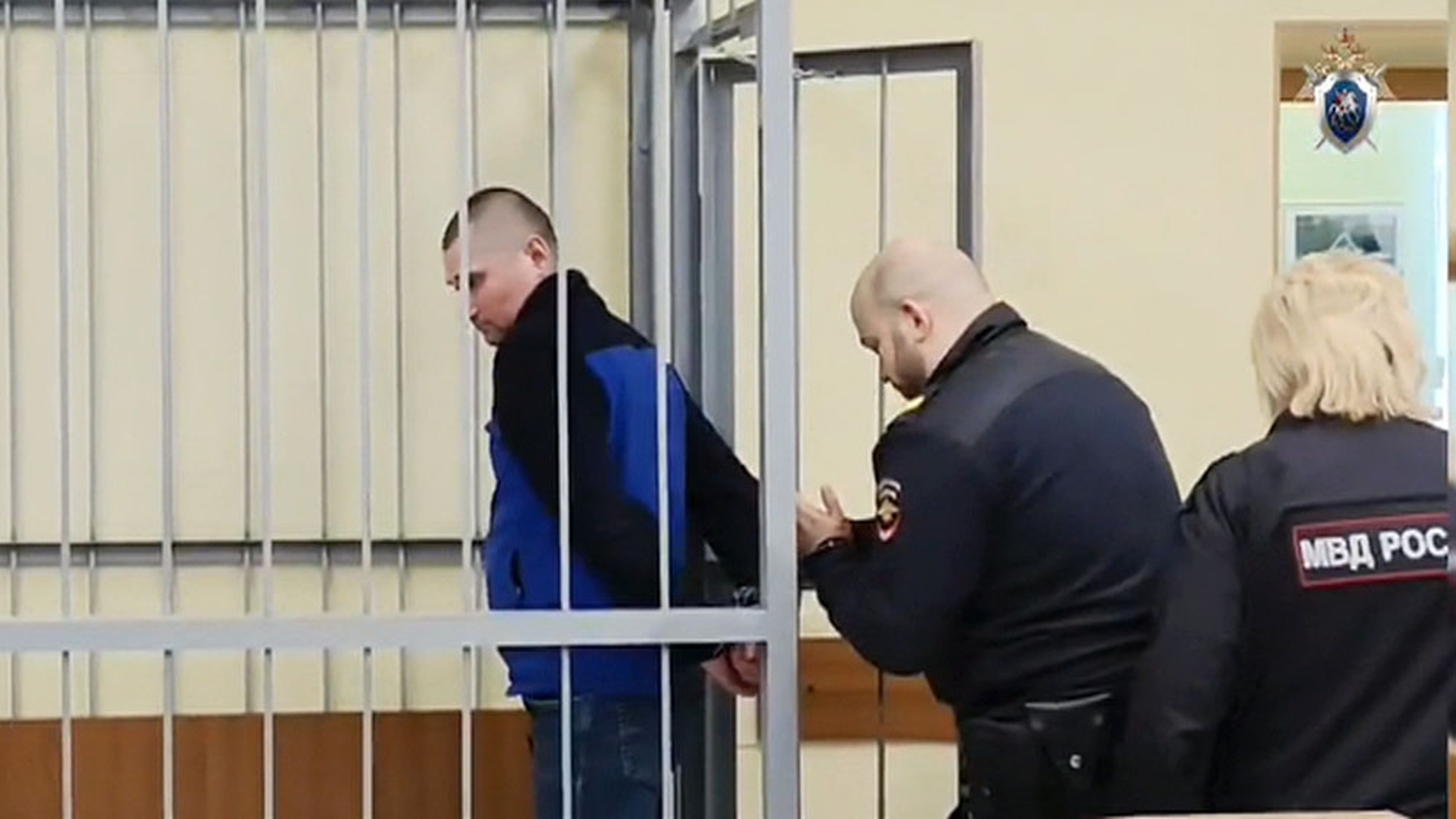 Мурманский неофашист-дебошир арестован по решению суда
