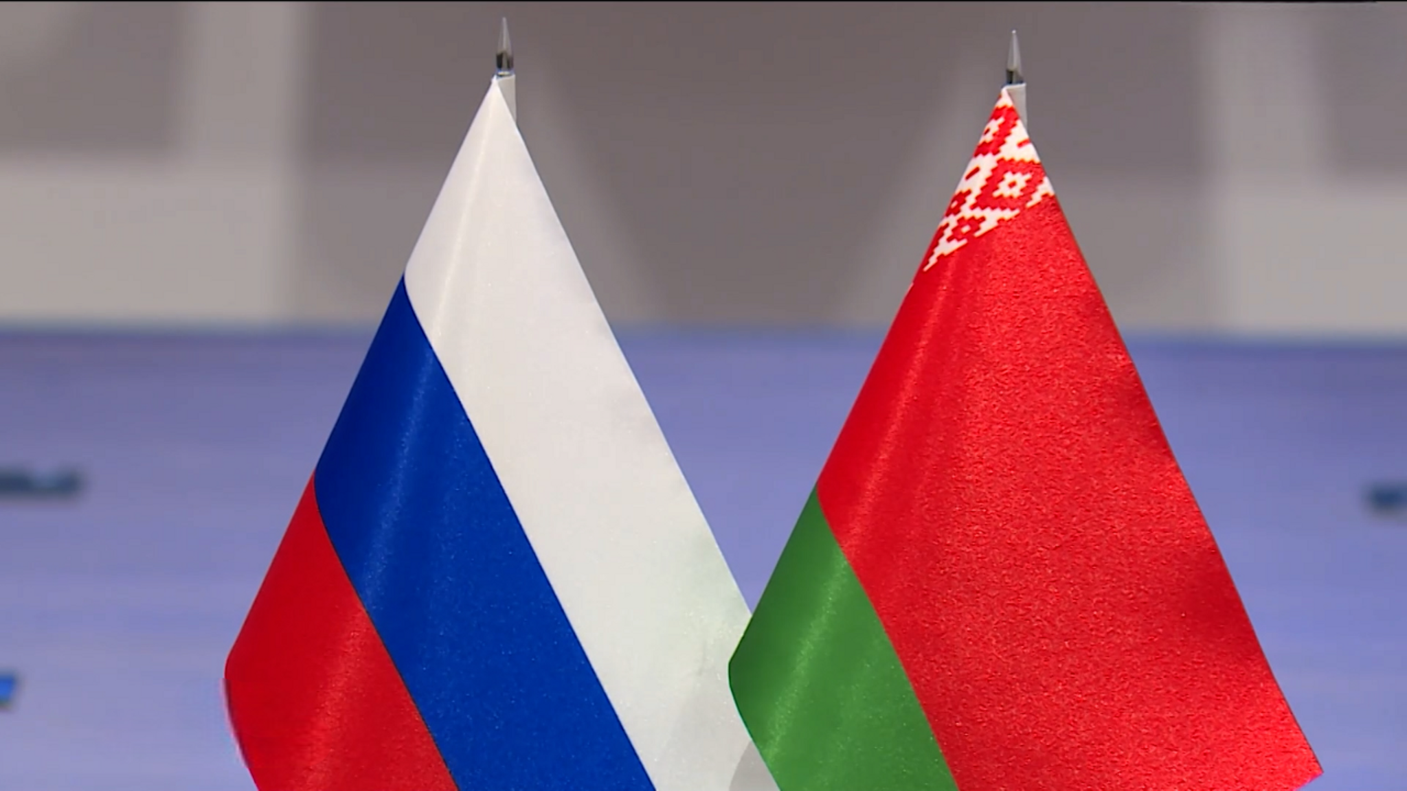 Глава Волгоградской области встретился с послом Беларуси в России