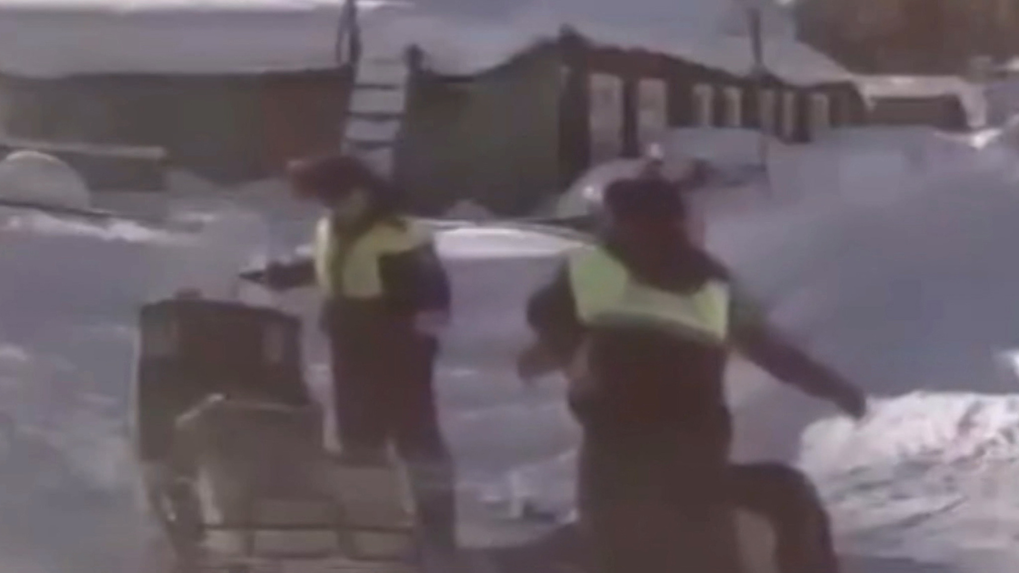 Кадры полицейской погони за снегоходом в Красноярском крае