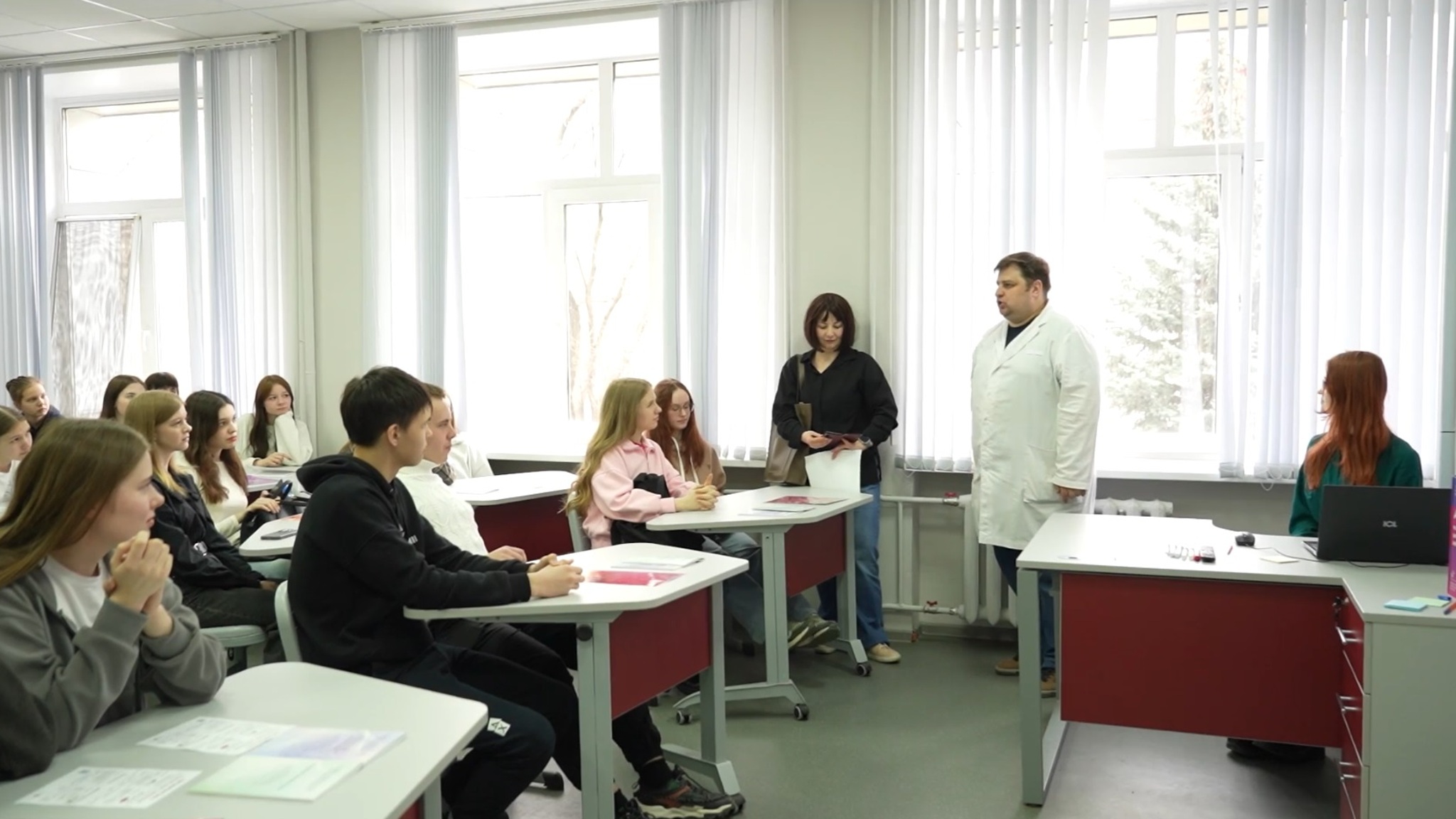 День открытых дверей прошел в Тюменском медуниверситете