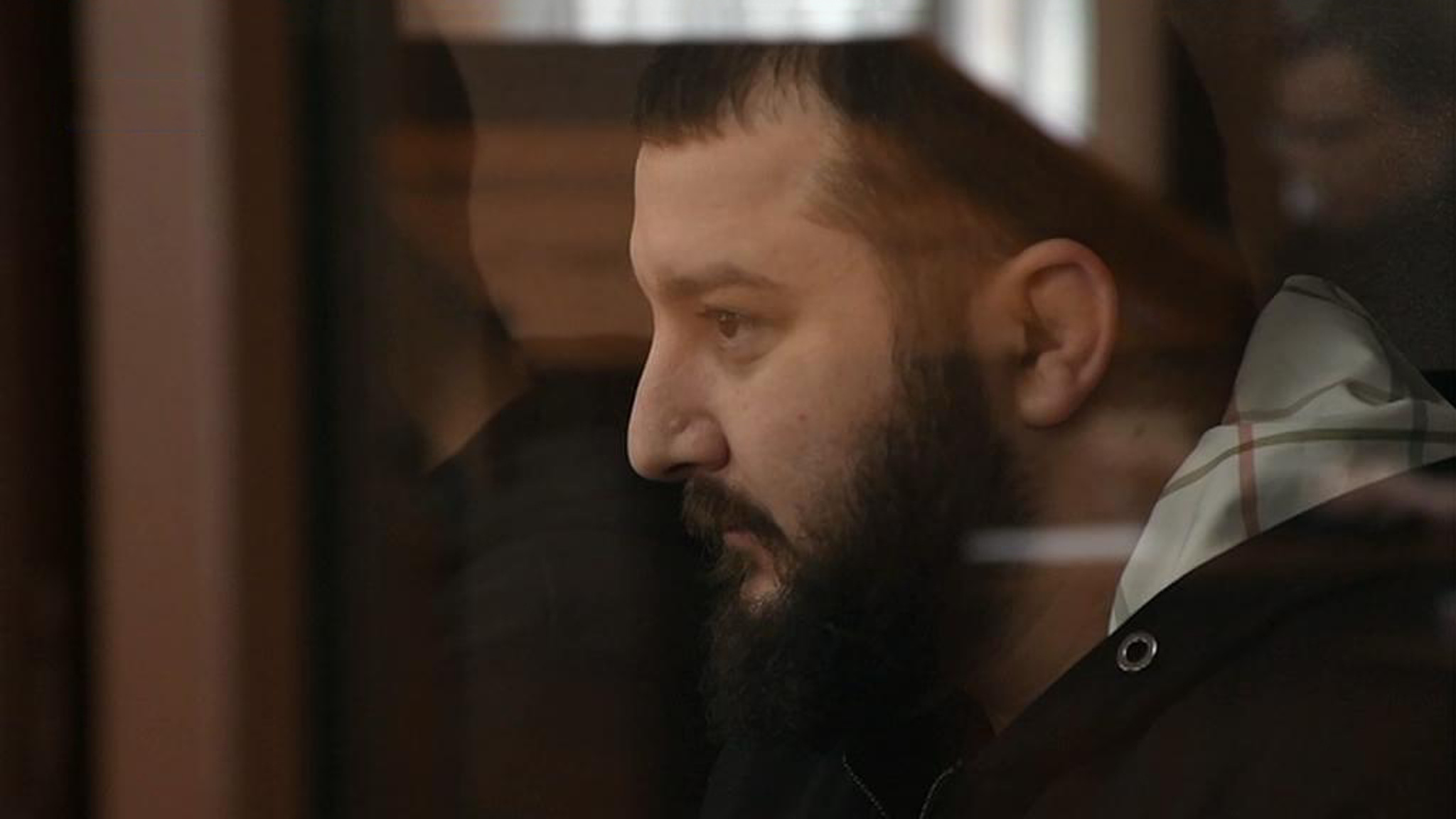 Разборки со стрельбой и погоней привели на скамью подсудимых