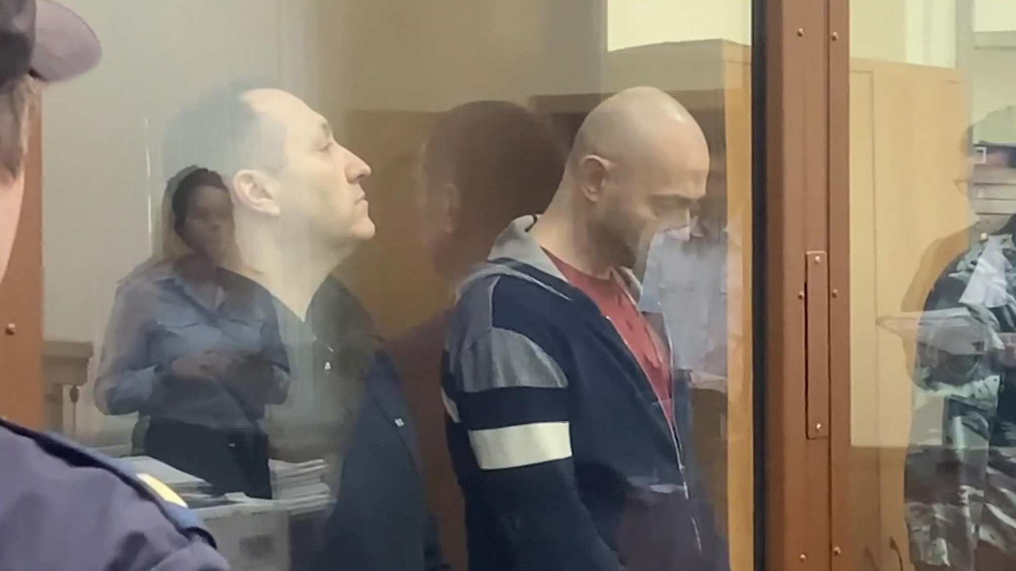 Экс-замглавы Минцифры лишился свободы, денег и чина