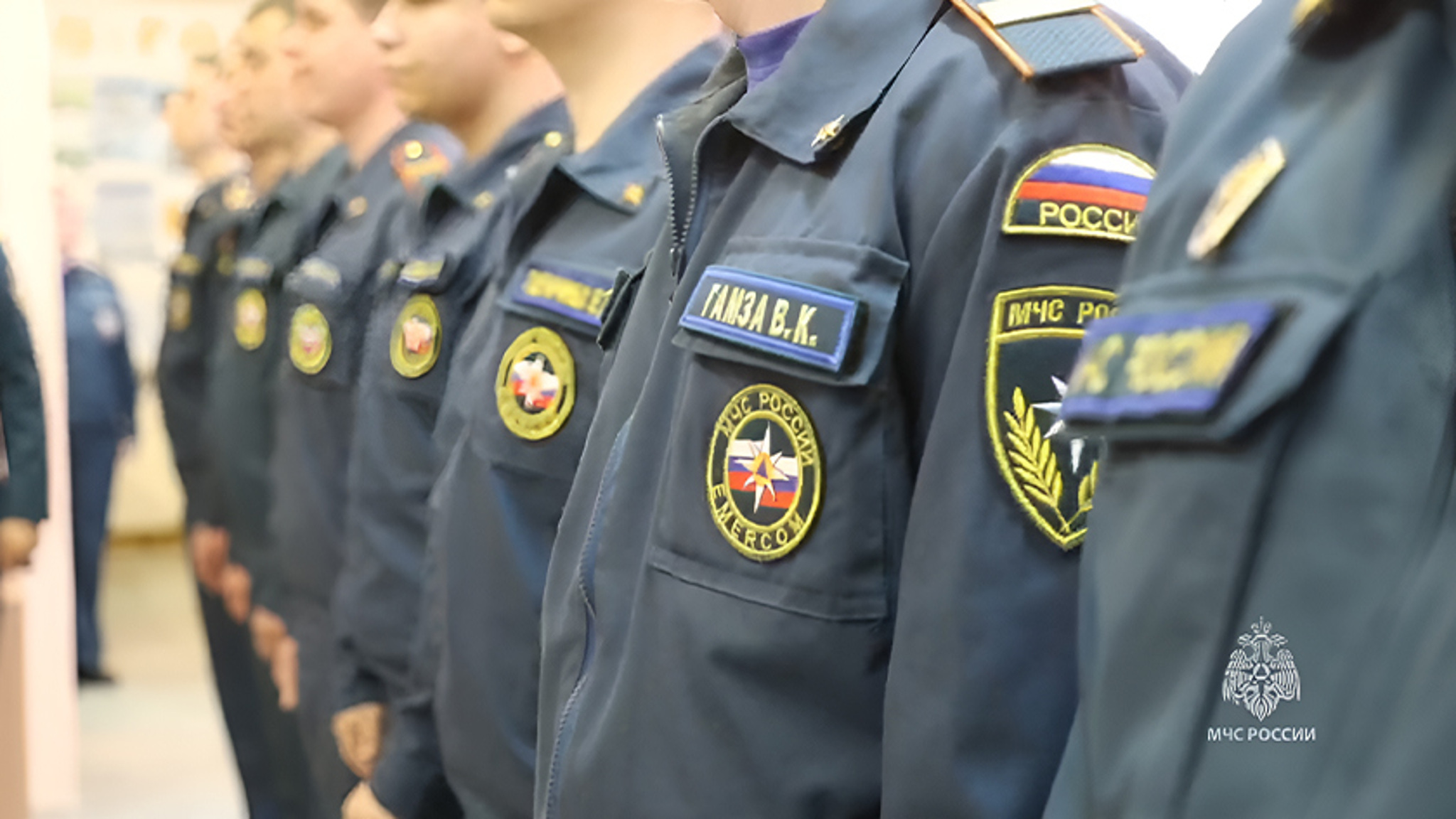 Новобранцами пополнилось региональное управление МЧС в День пожарной охраны России