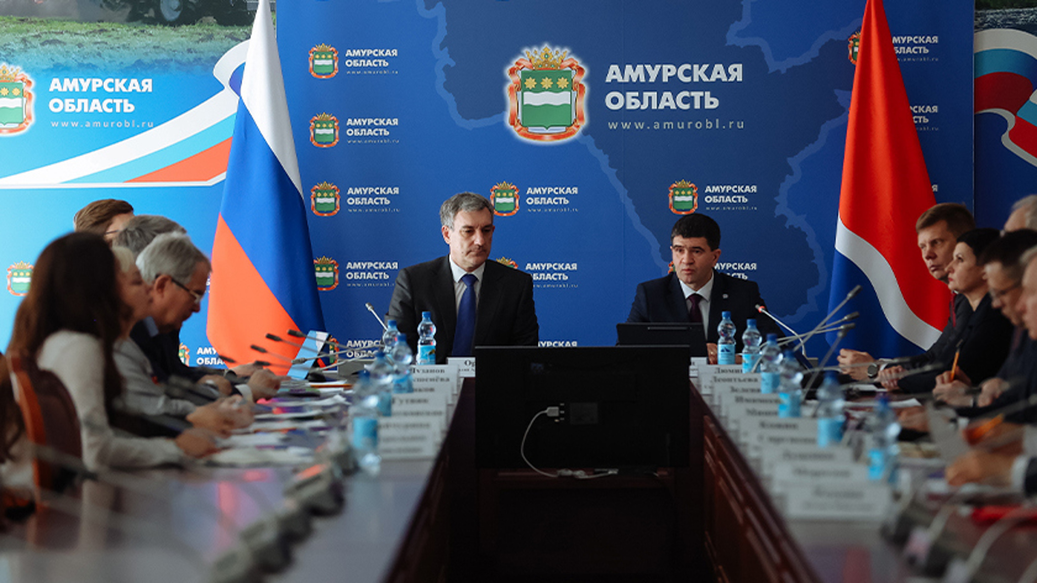 Губернатор Амурской области и глава ЗабЖД обсудили развитие железнодорожной инфраструктуры