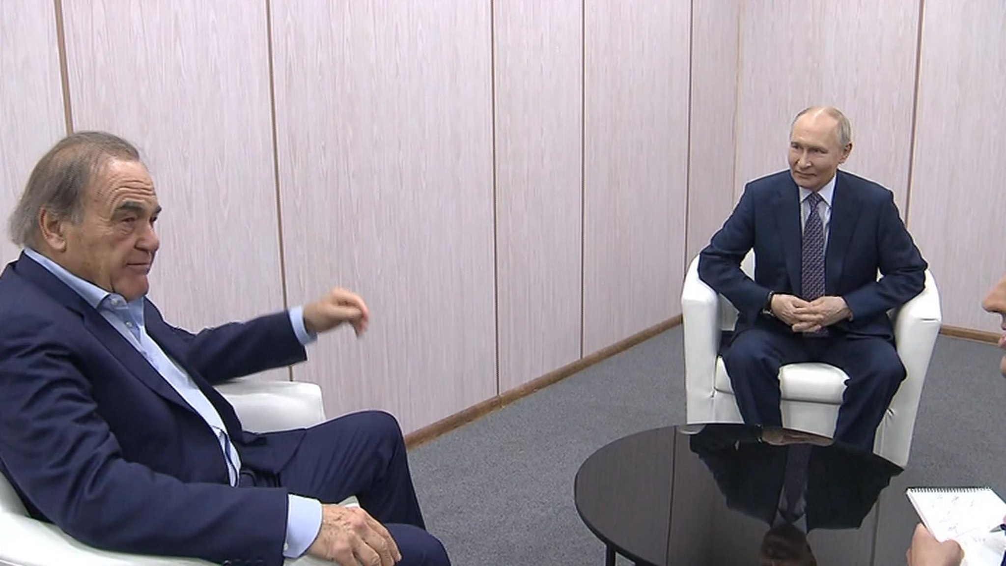Путин встретился с кинорежиссером Стоуном