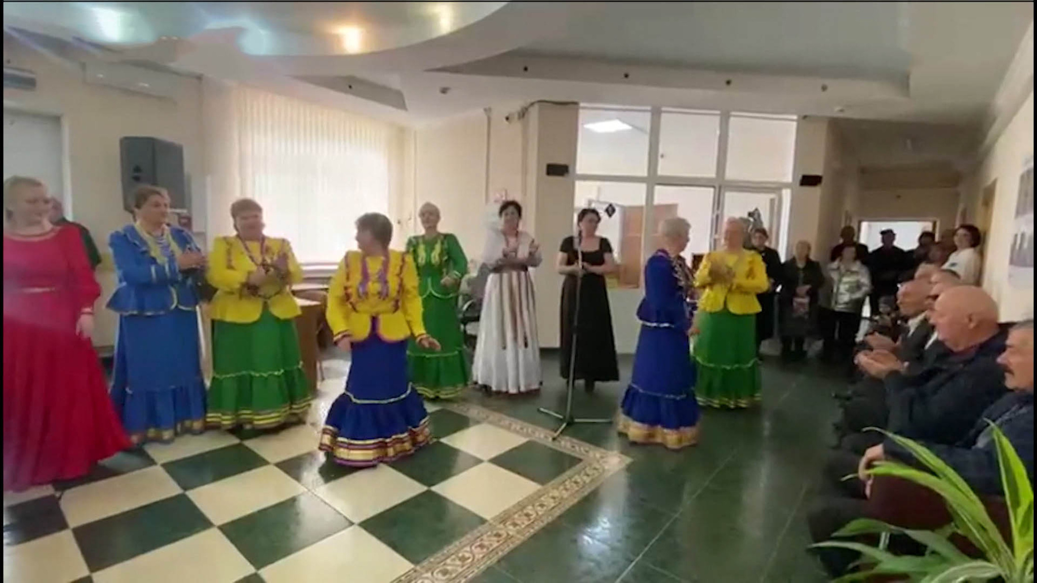 Во Владикавказе и Беслане открылись Центры общения старшего поколения