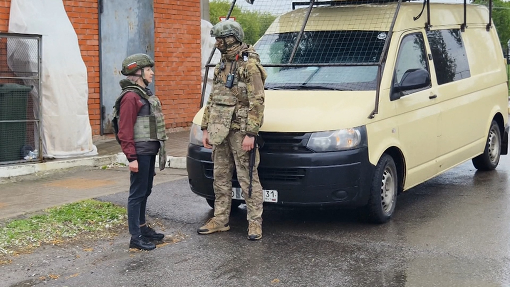 Жителям приграничья в Белгородской области доставили гуманитарку
