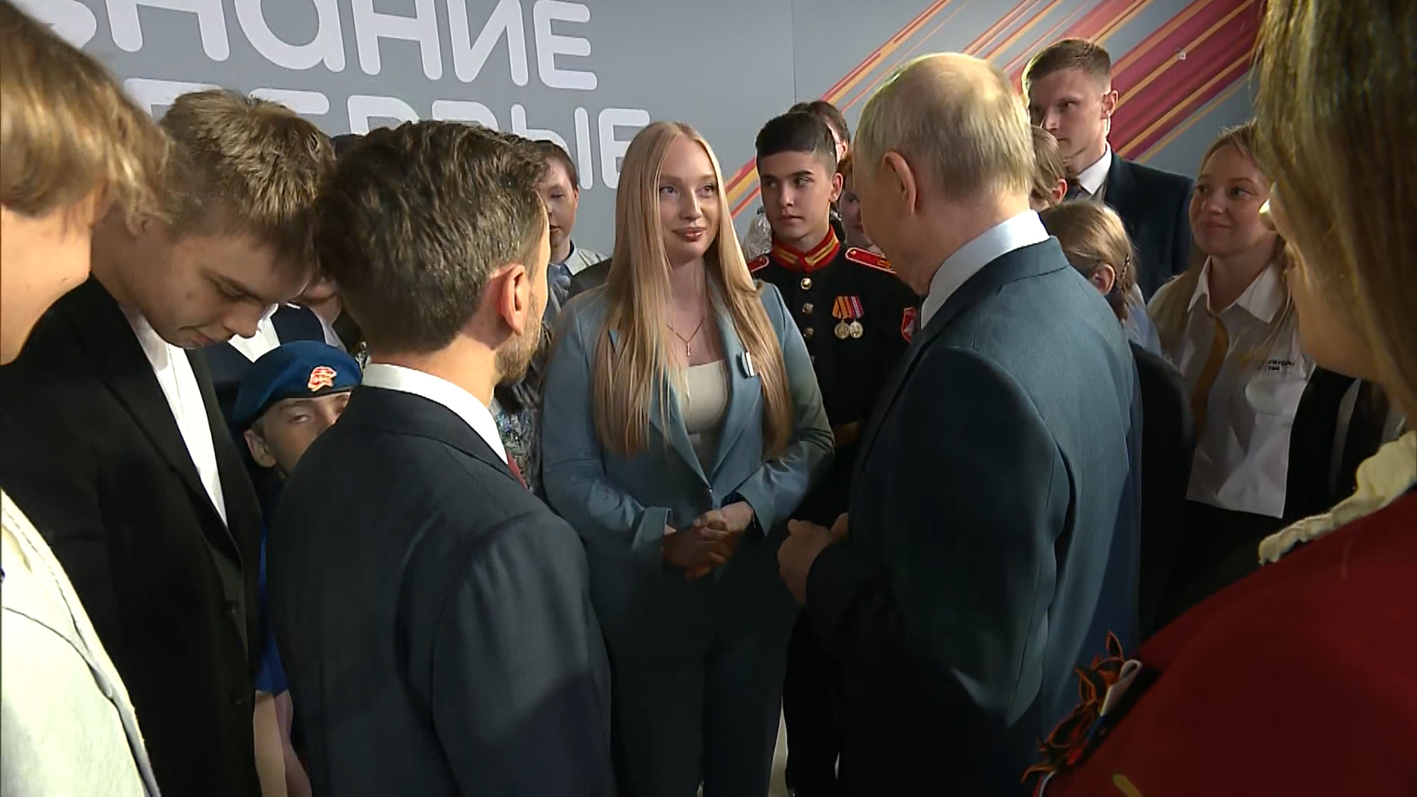Владимир Путин ответил на вопрос о возможном переименовании Волгограда в Сталинград
