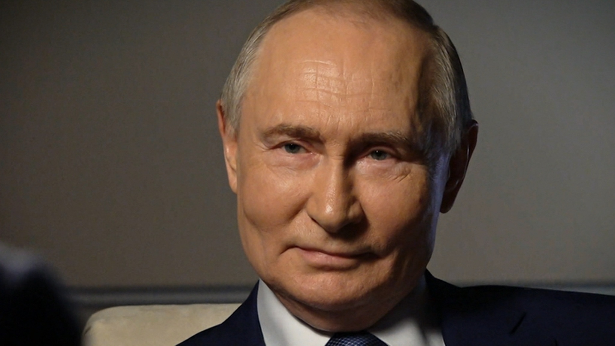 Владимир Путин: без доверия людей жить и работать невозможно