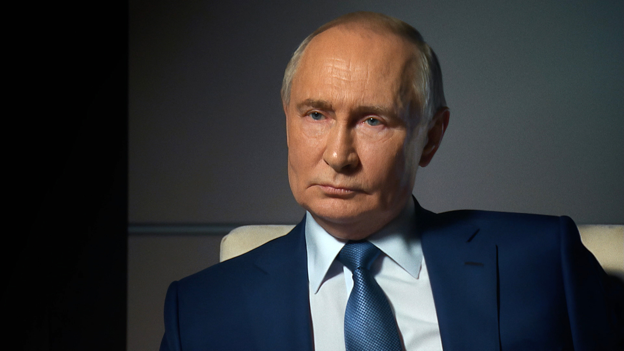 Путин: страна меняется, а отвага русских воинов никуда не исчезает